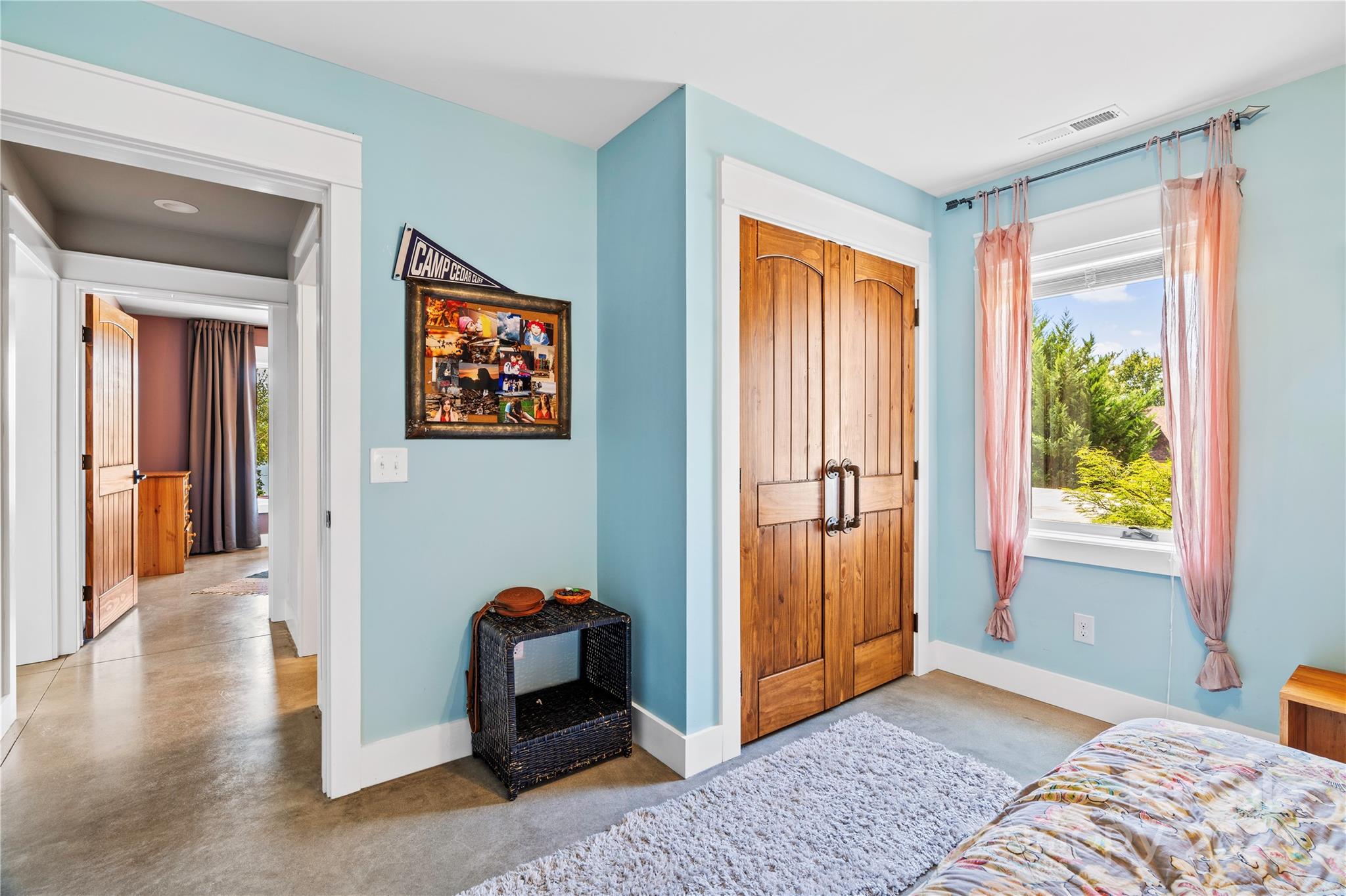 Bear Cliff - Residential