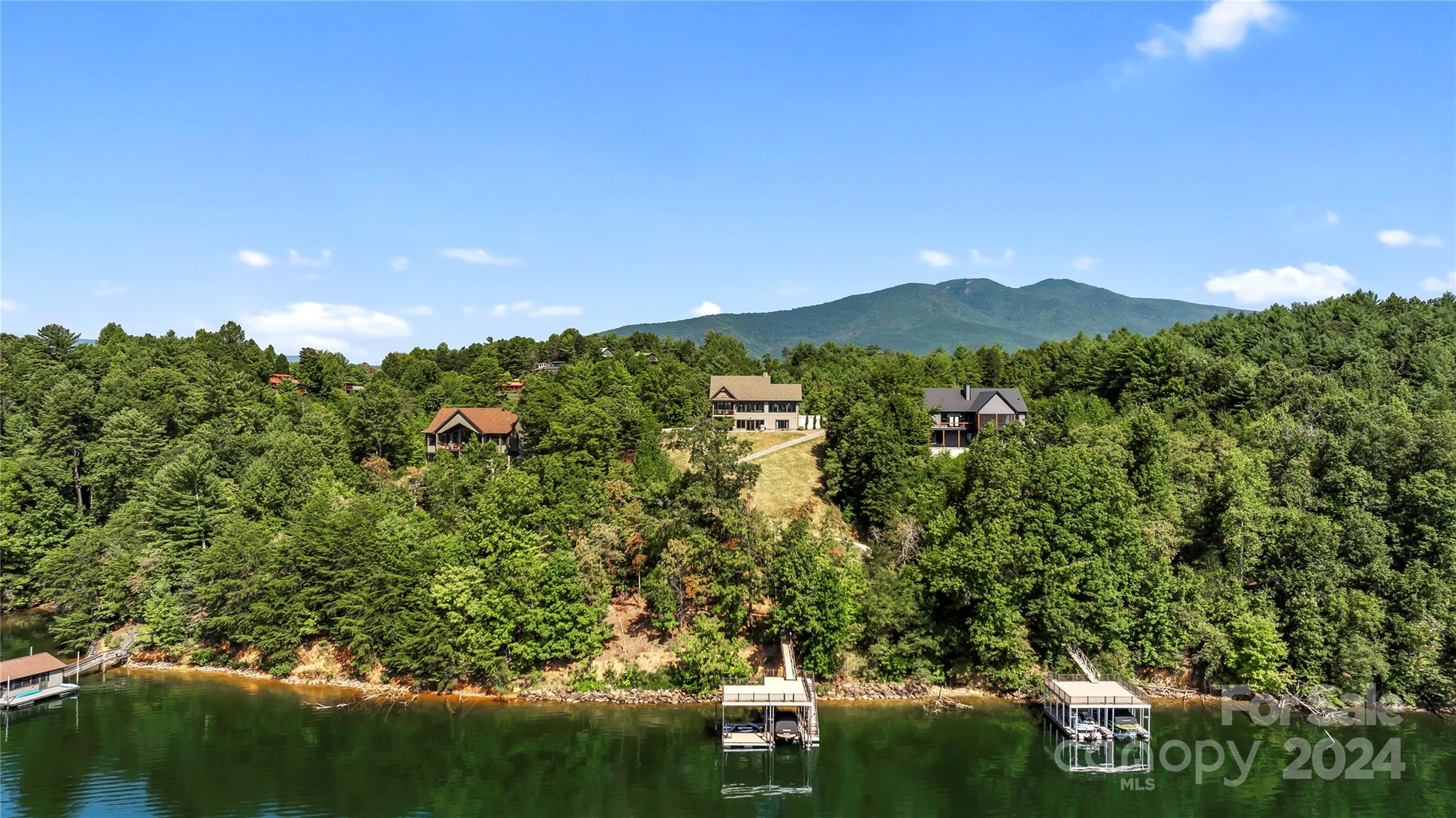 Bear Cliff - Residential