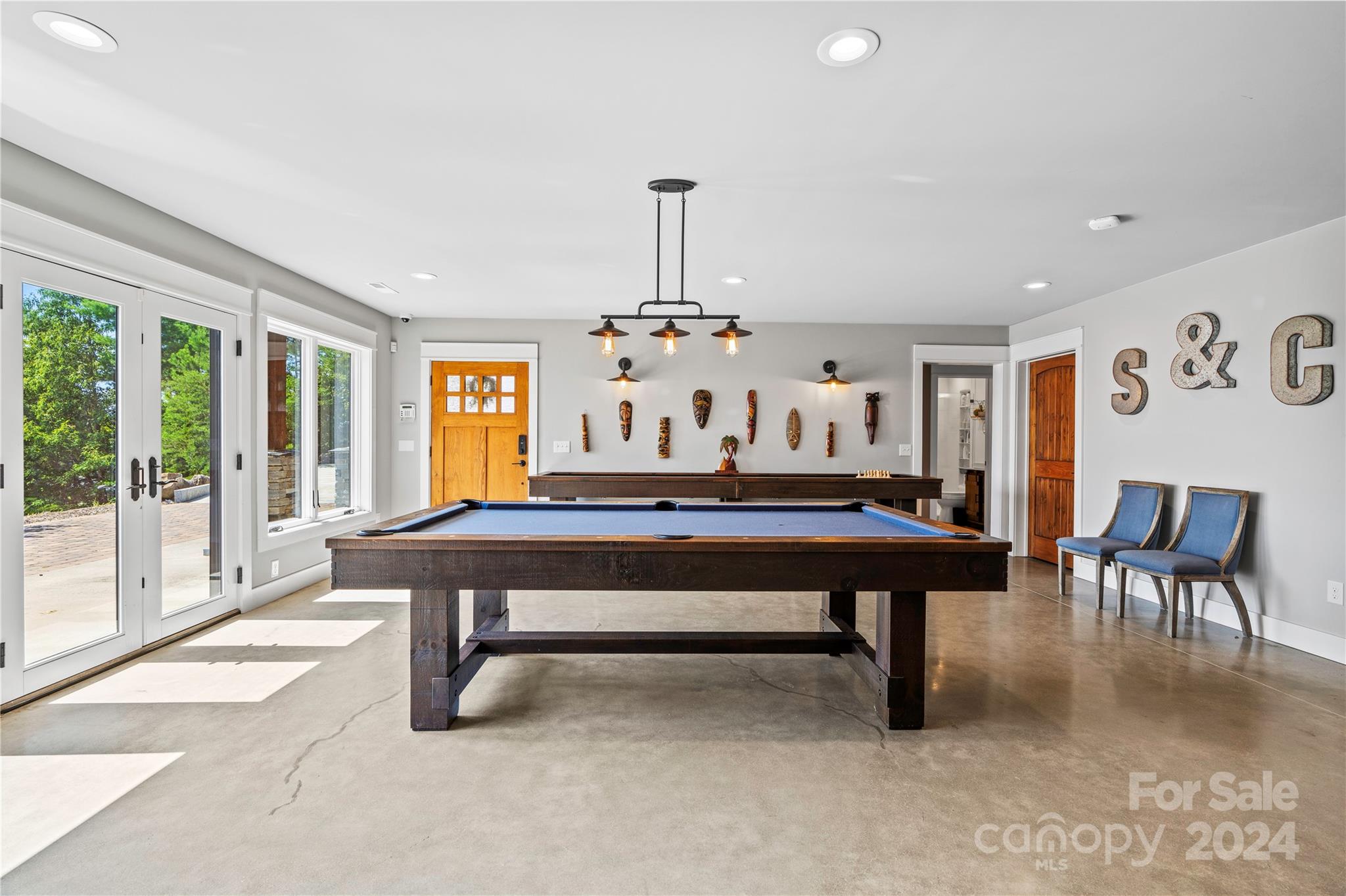 Bear Cliff - Residential