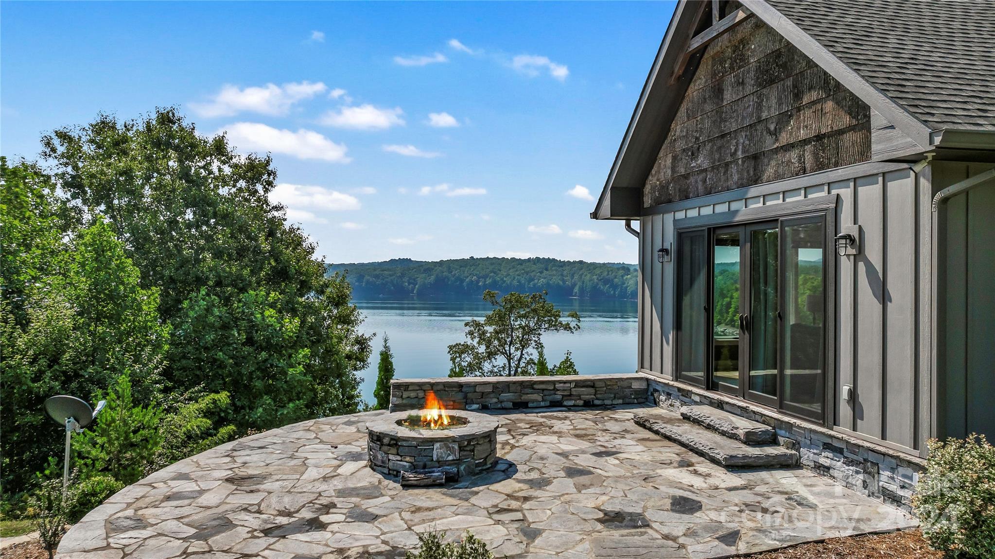 Bear Cliff - Residential