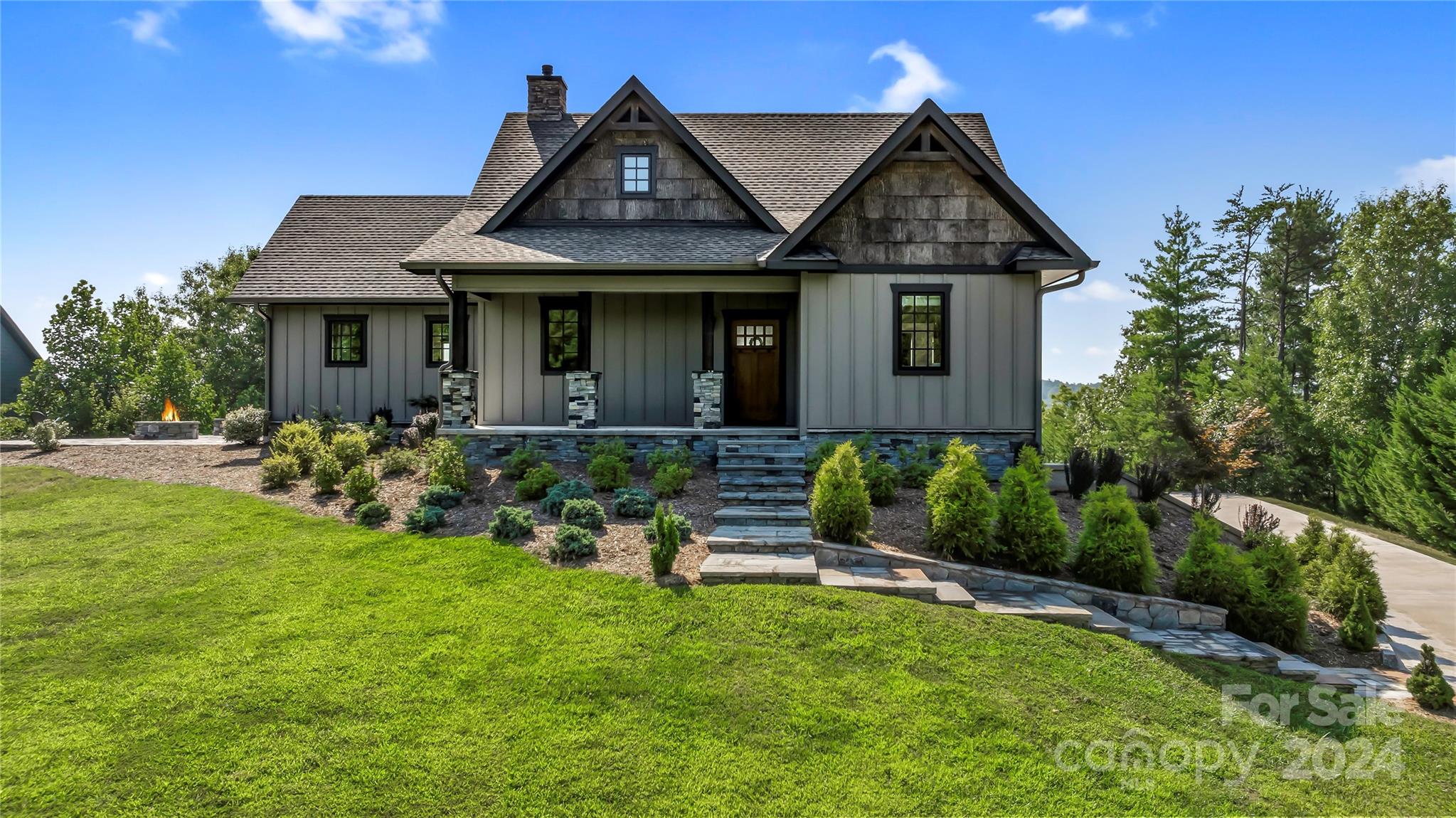 Bear Cliff - Residential