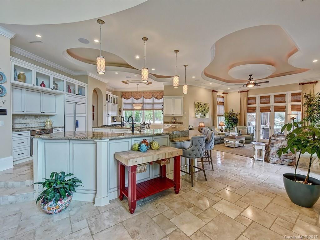 Pinnacle Shores - Residential