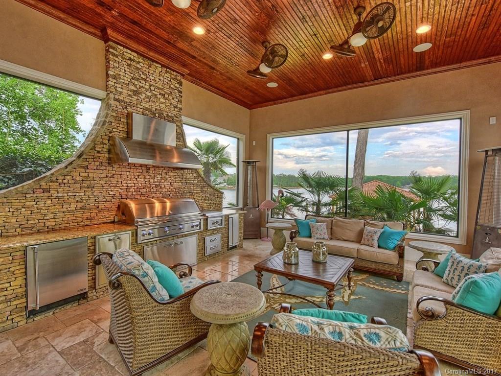 Pinnacle Shores - Residential