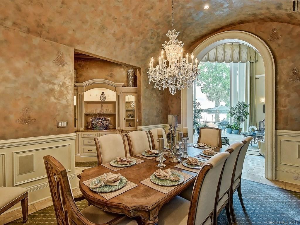 Pinnacle Shores - Residential