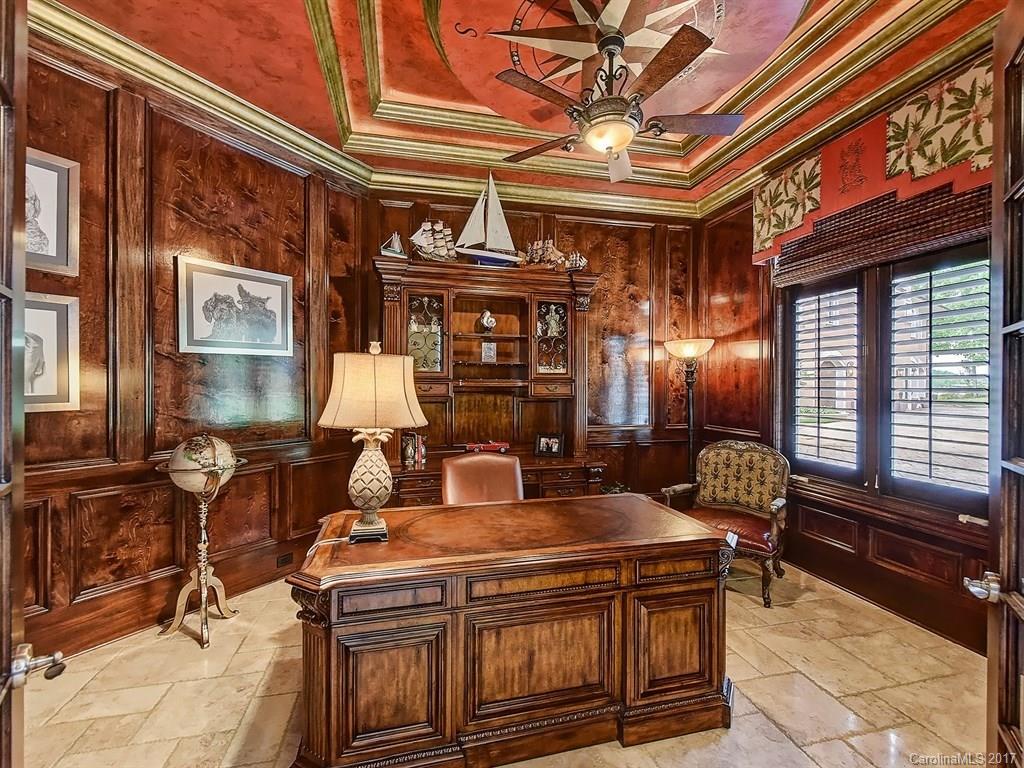 Pinnacle Shores - Residential