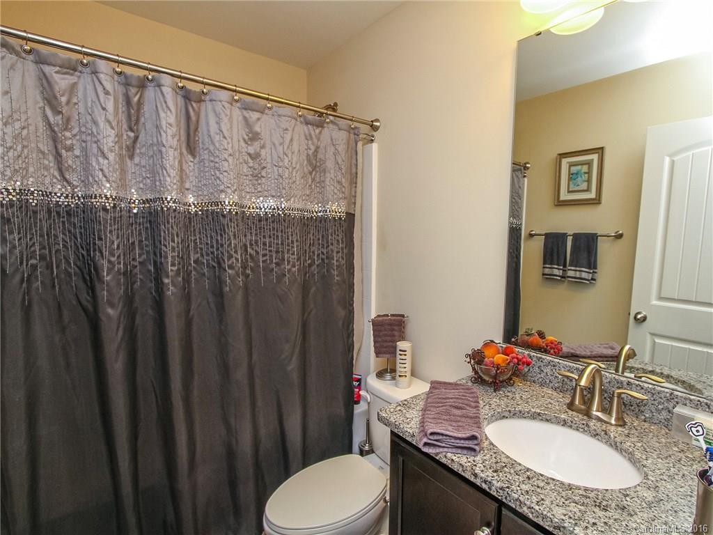 Lakebridge - Residential