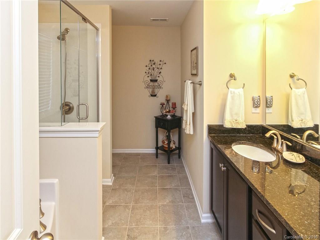 Lakebridge - Residential