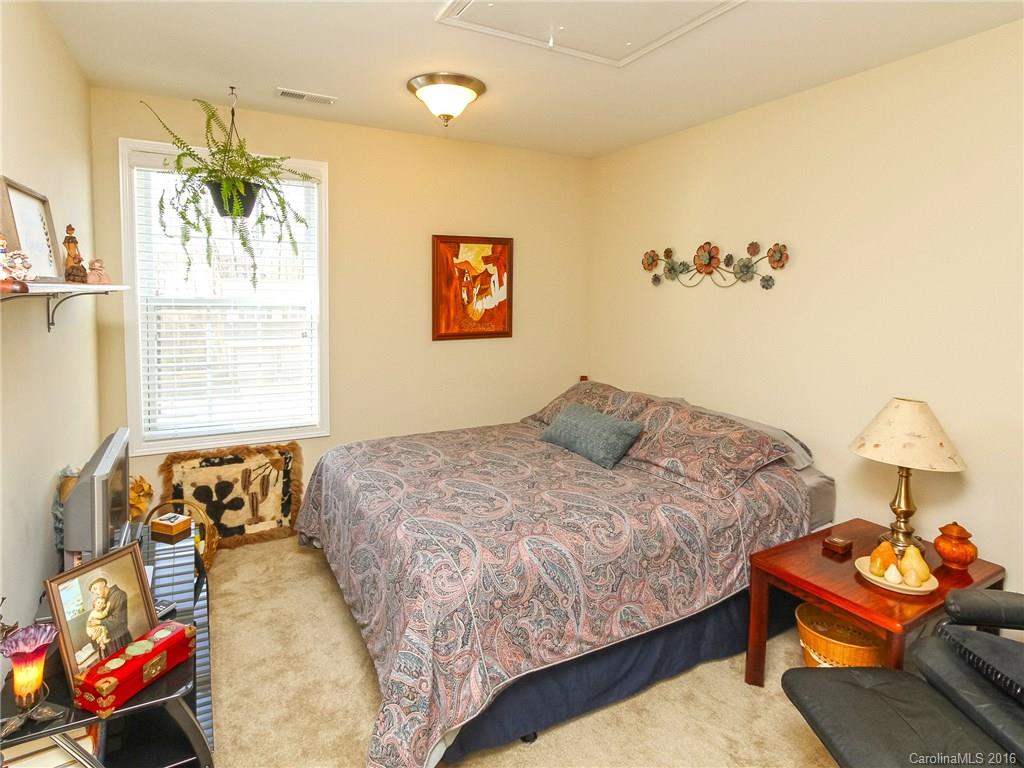 Lakebridge - Residential