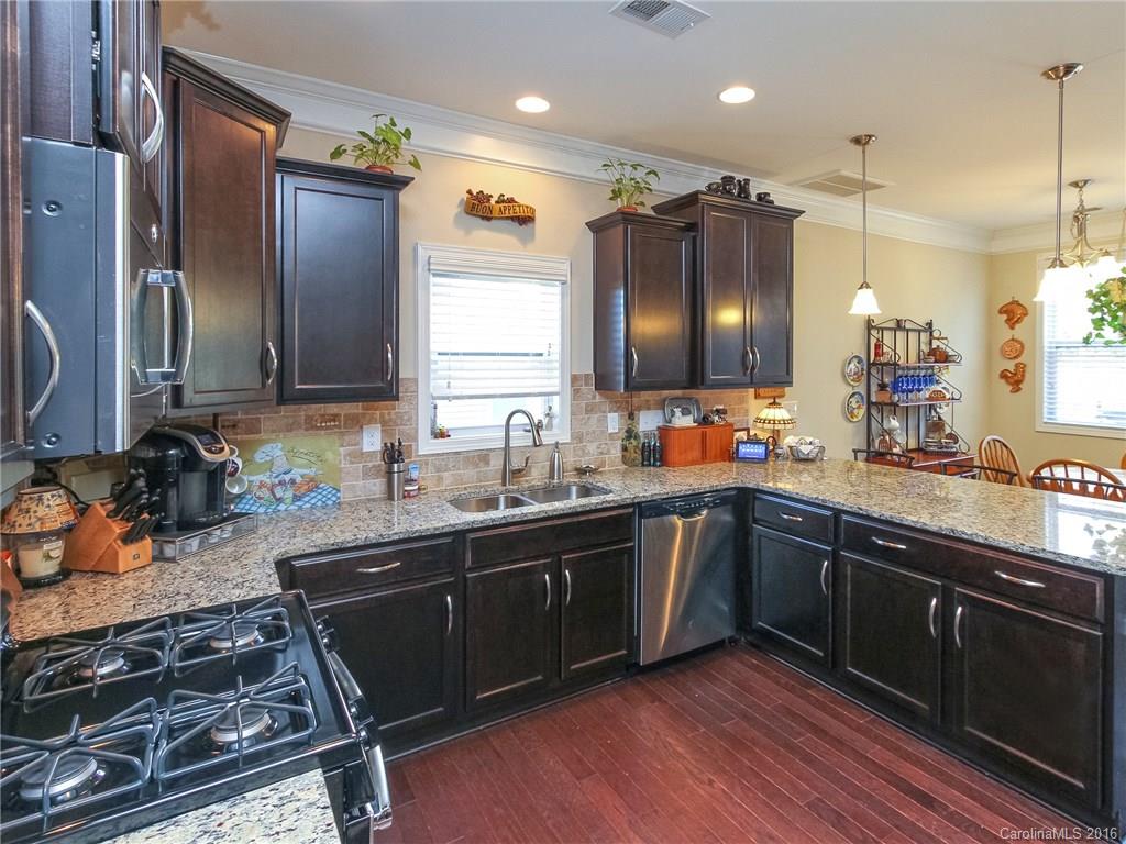 Lakebridge - Residential