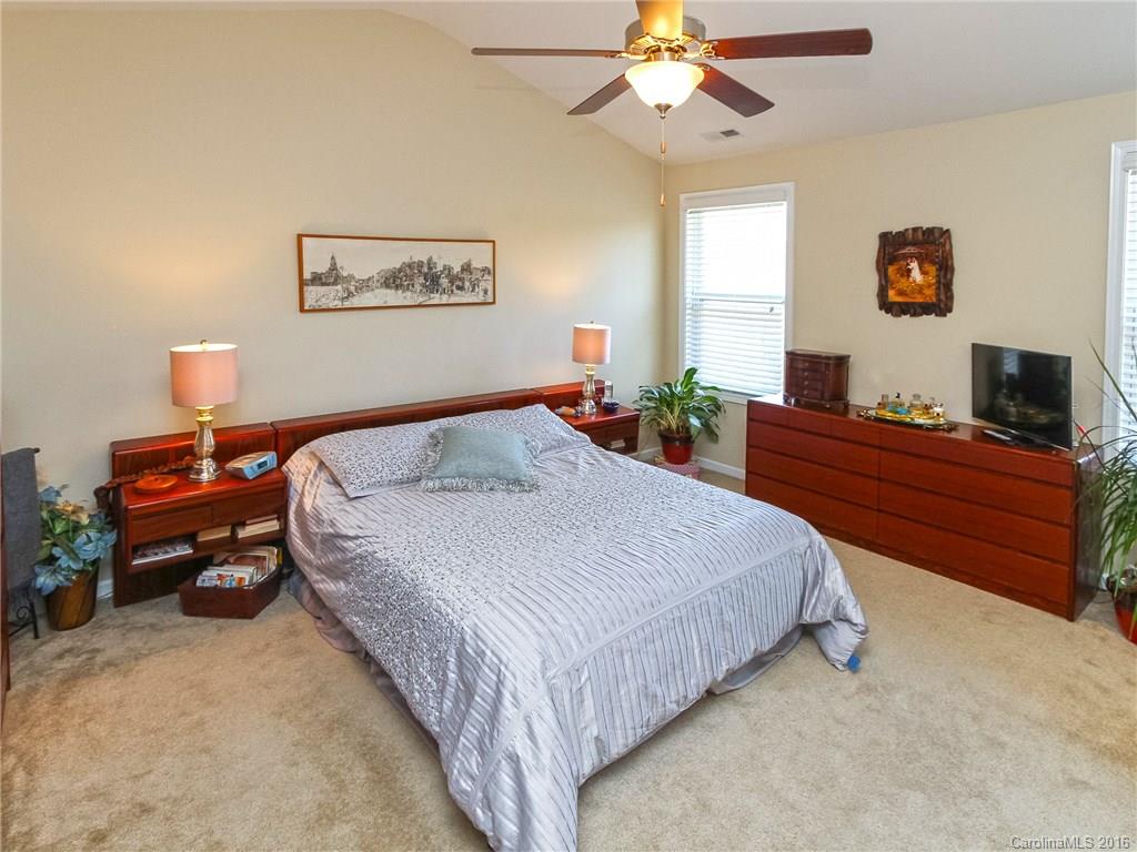 Lakebridge - Residential