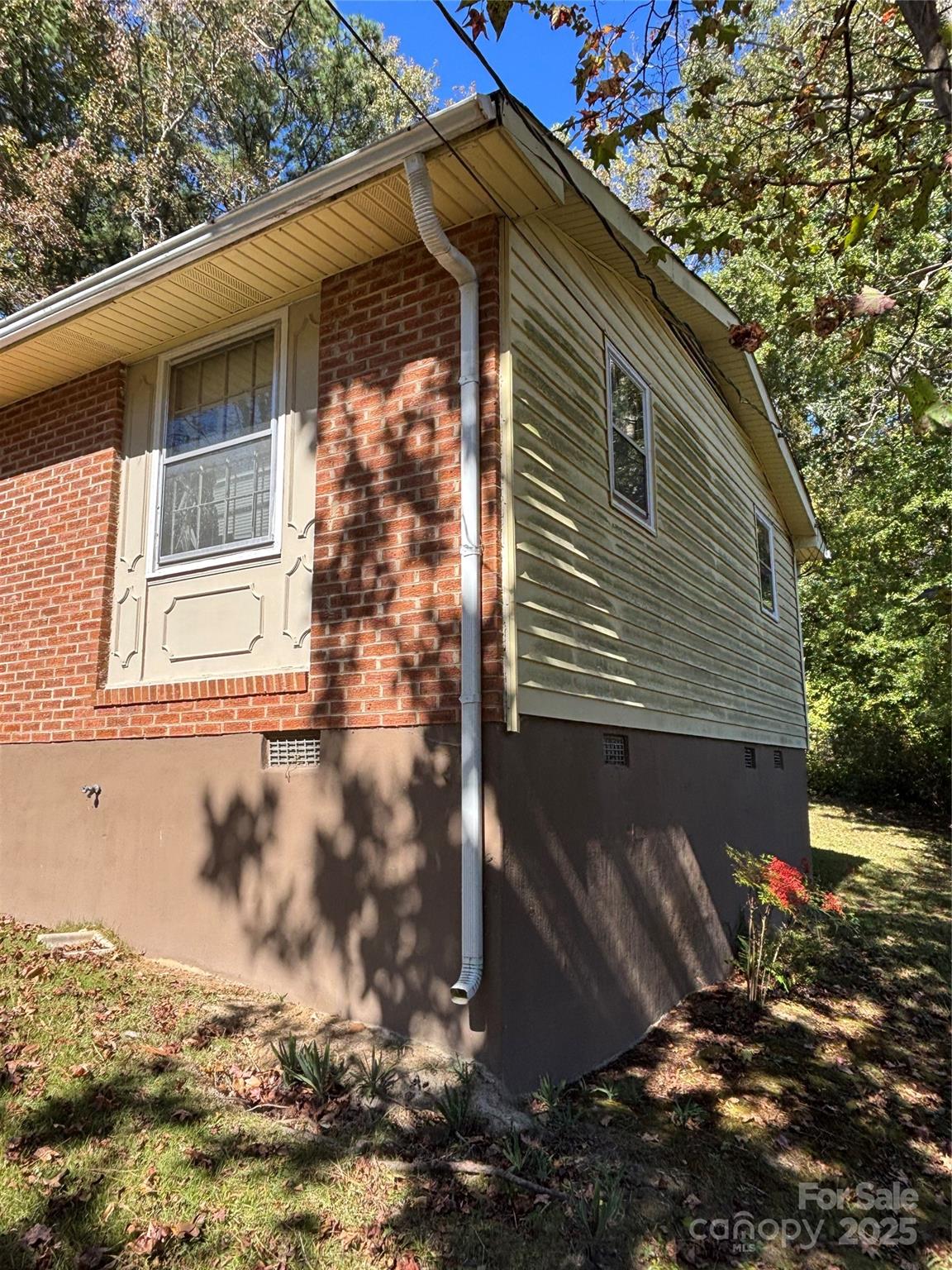 203 Barnhill Street