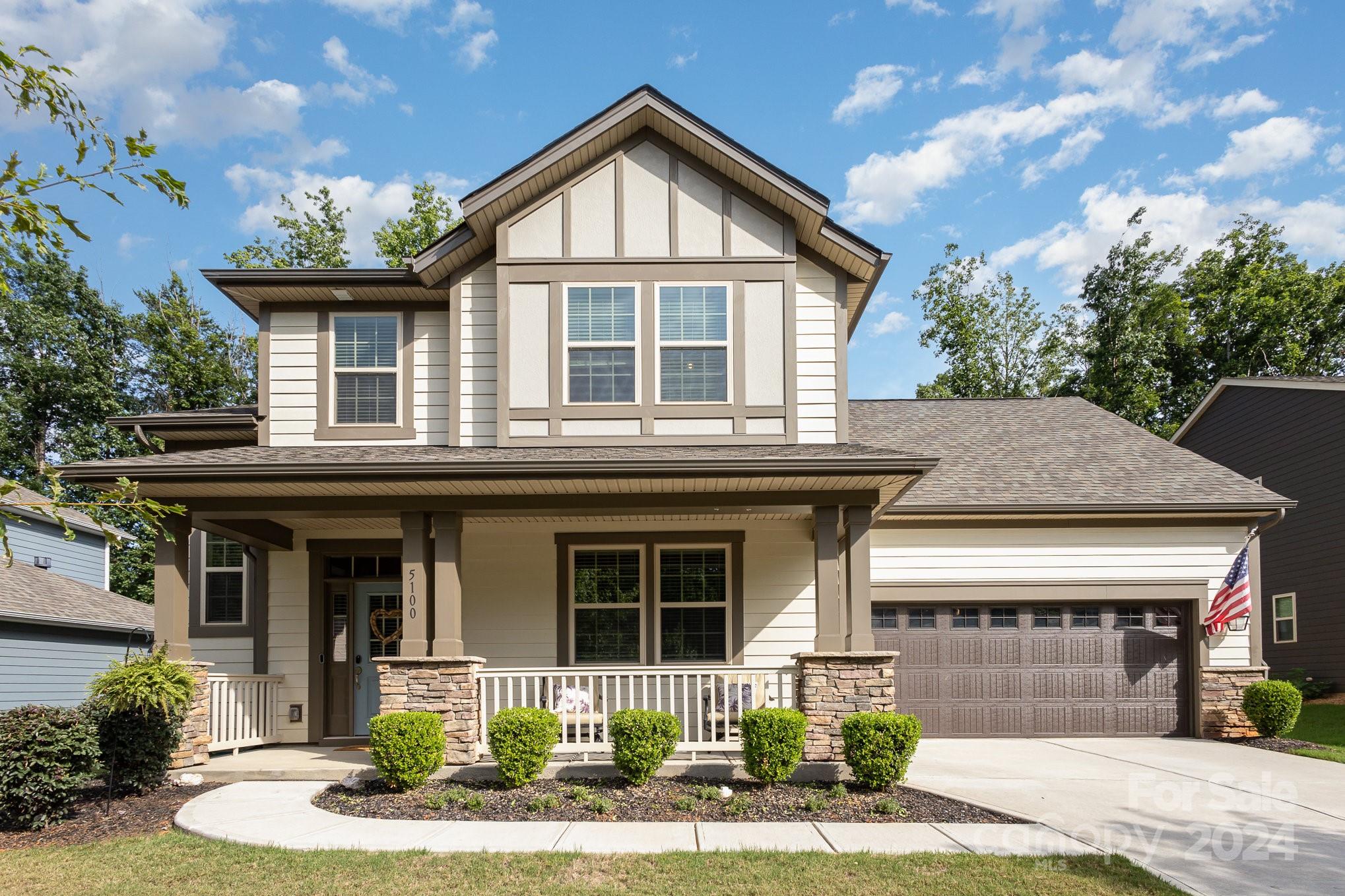 Lake Crest - Residential