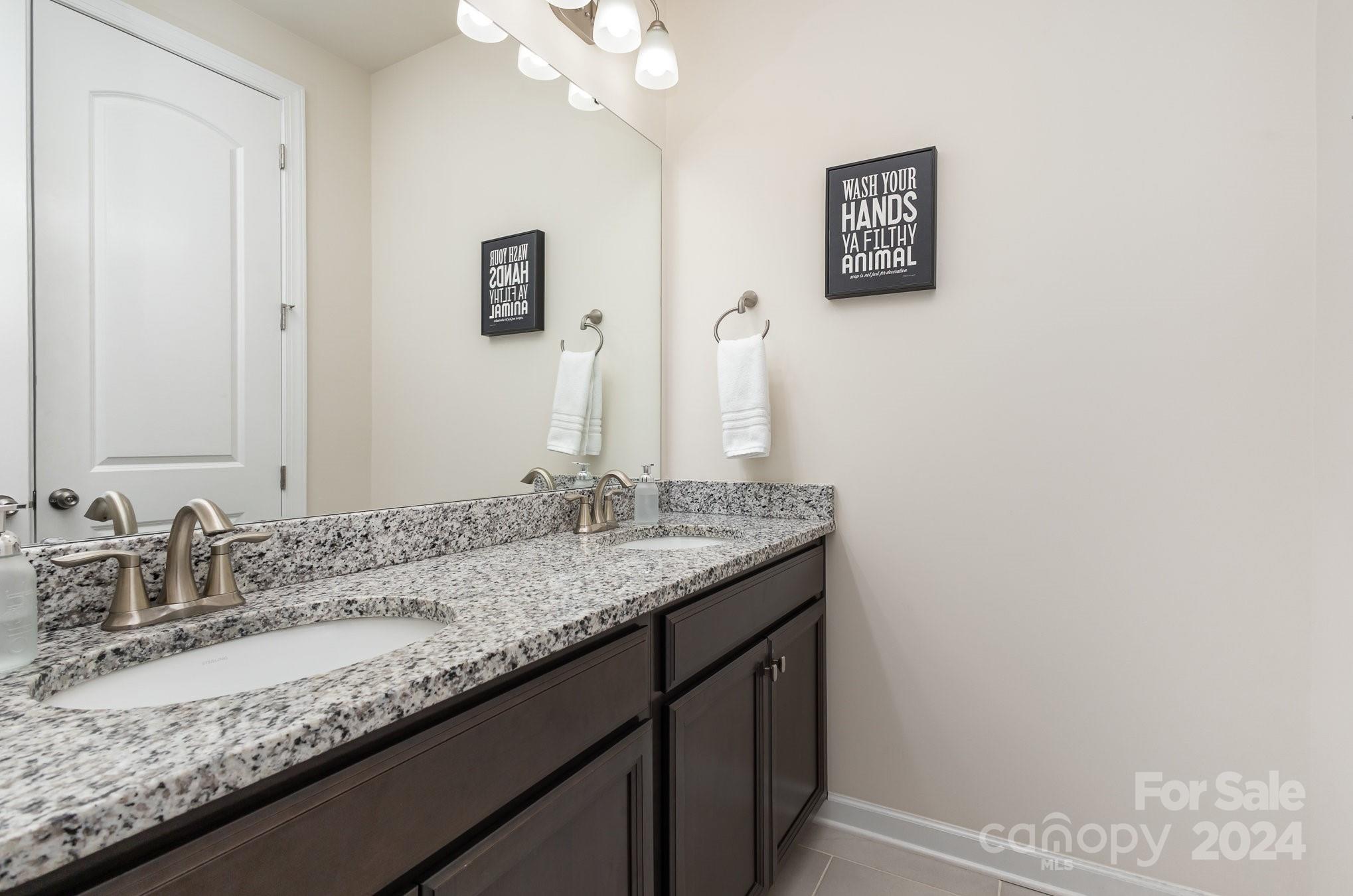 Lake Crest - Residential