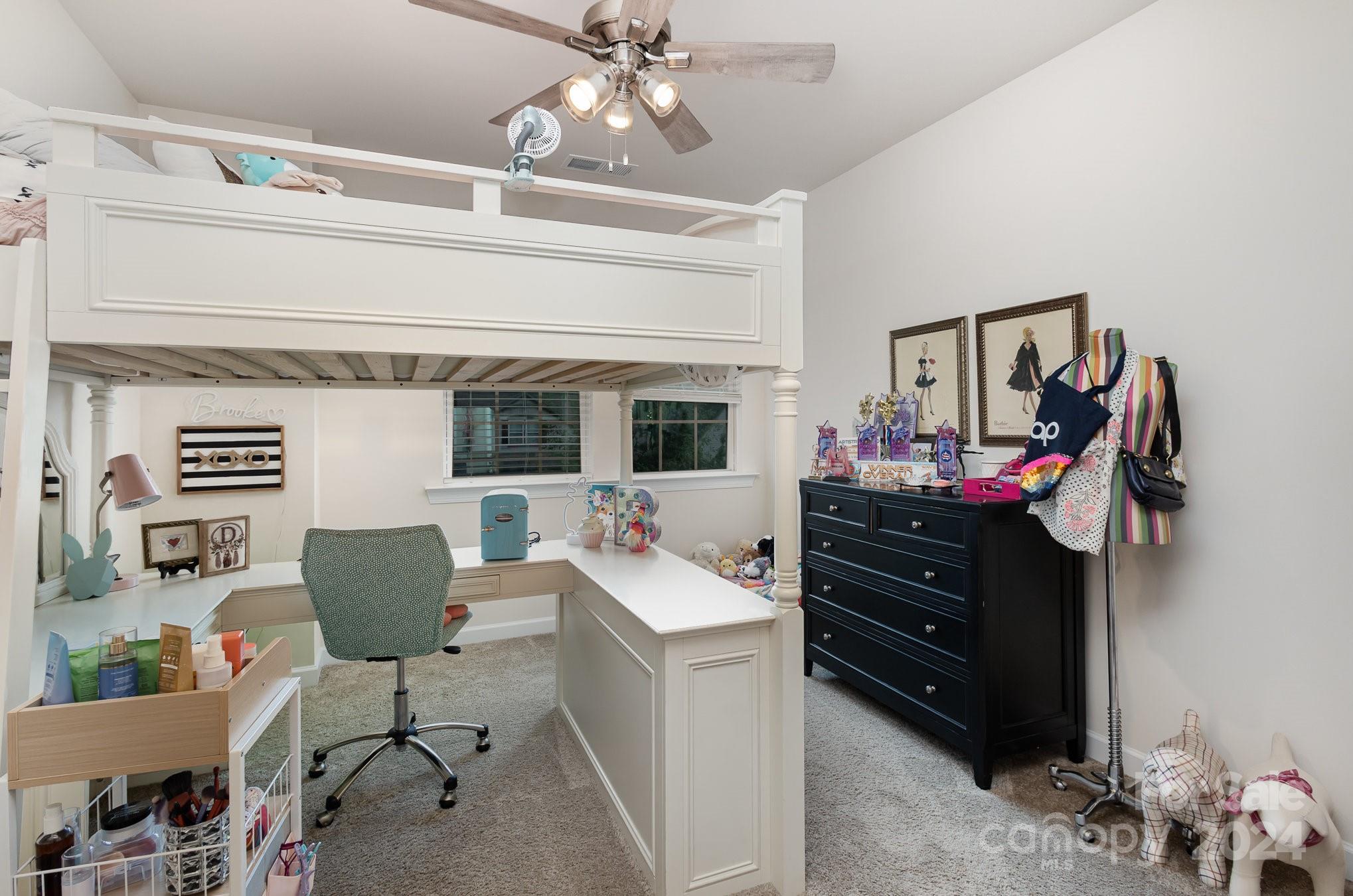 Lake Crest - Residential