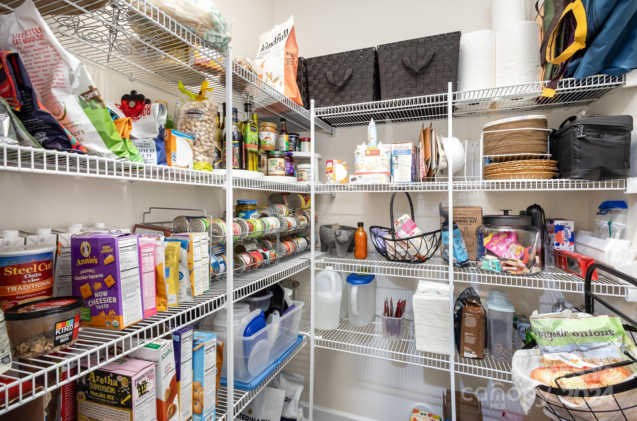 Lake Crest - Residential