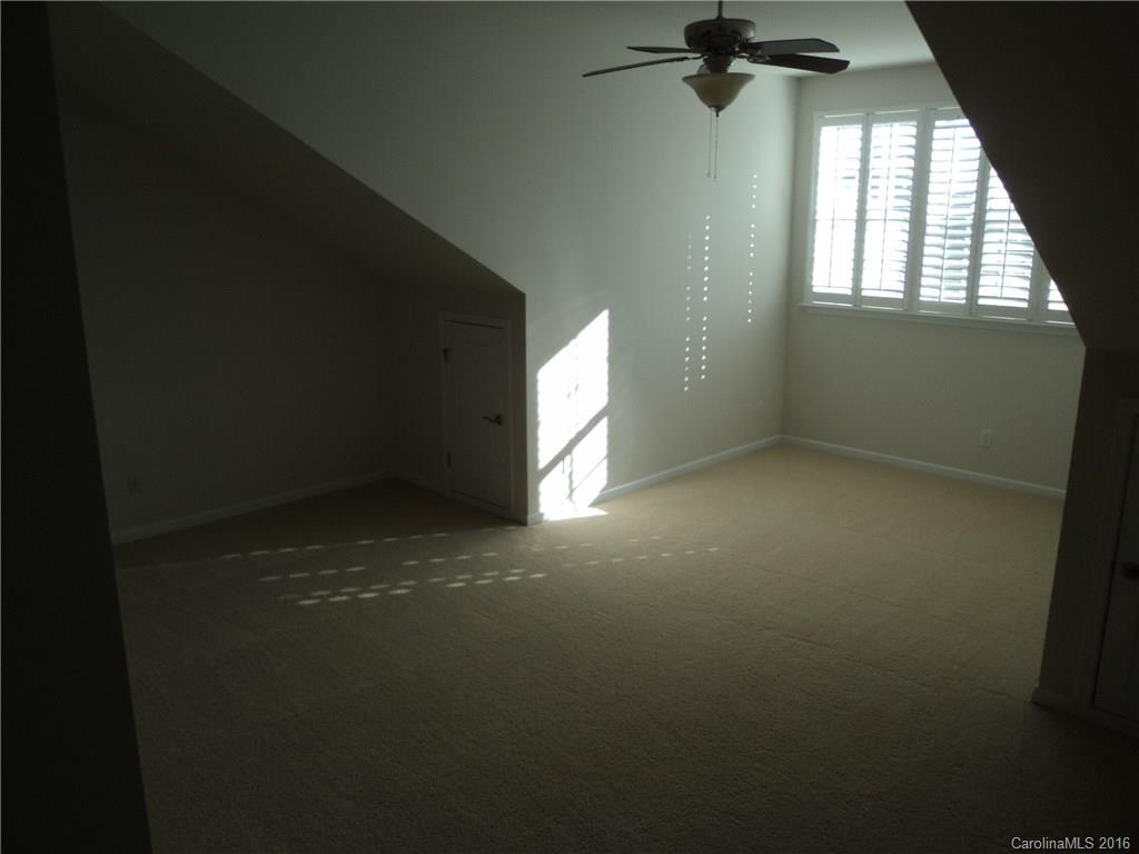 Highland Creek - Residential