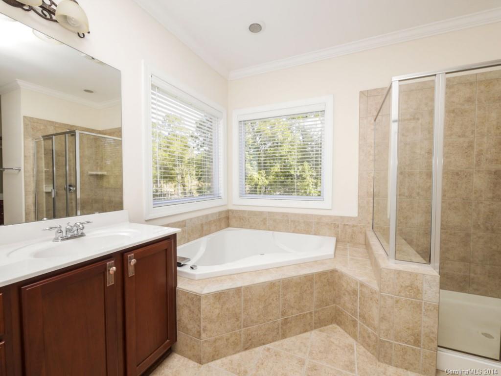 Hollister - Residential Lease