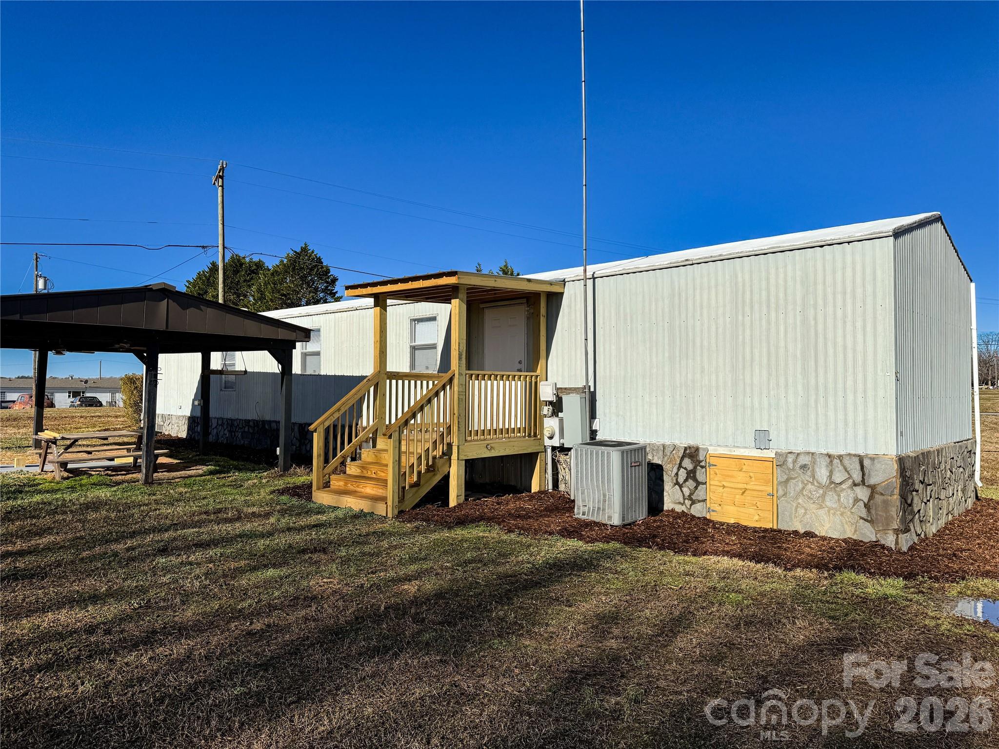 Palm Tree Heights - Residential