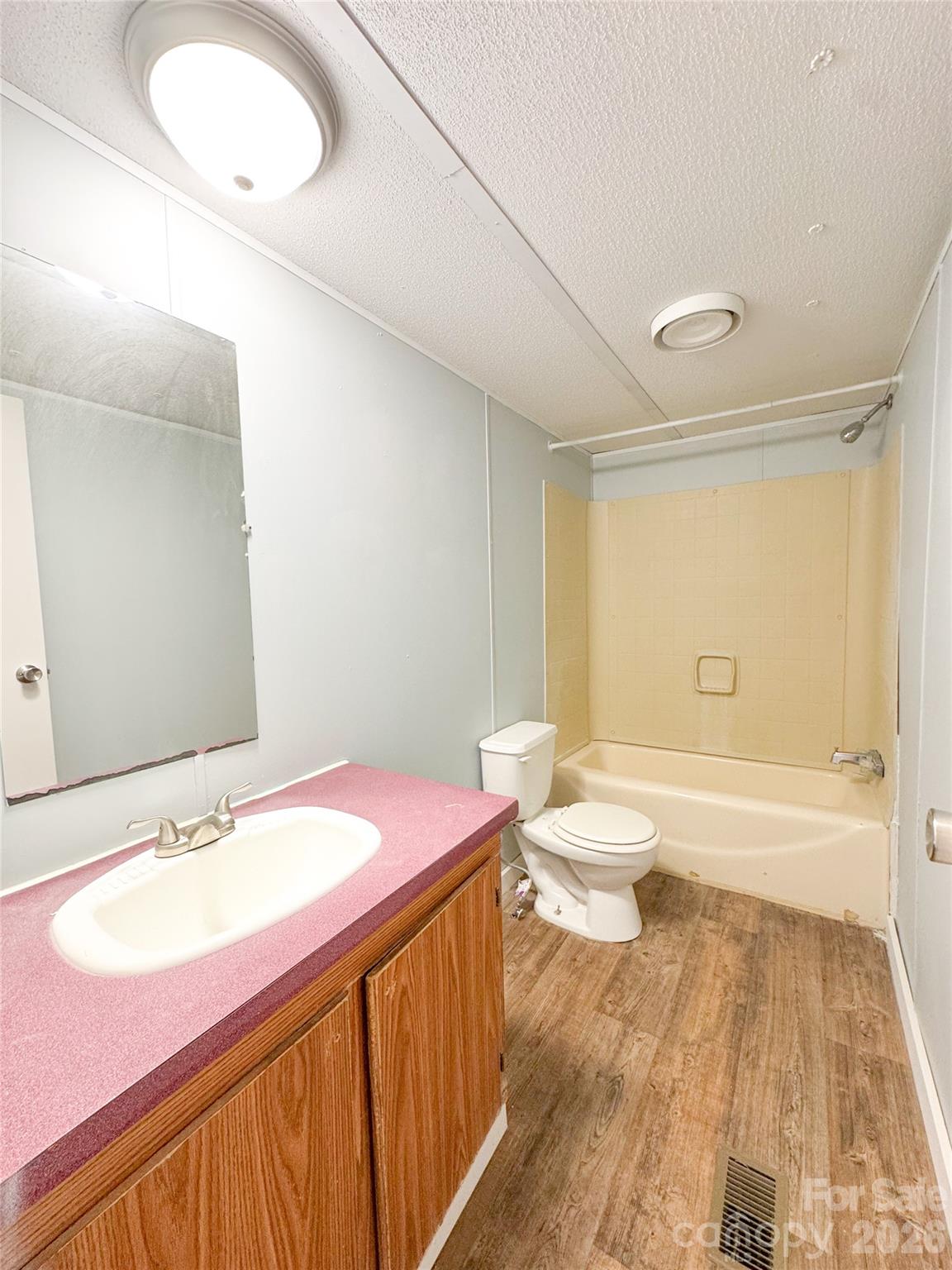 Palm Tree Heights - Residential