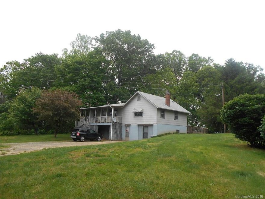 Endless possibilities. Lots of space and charm ready for your personal touch. Needs some TLC but seems to be a very solid home. Wonderful large yard with multiple outbuildings. This one is a must see if you are a gardener. Sold in it's current condition...as is. Come take a look!