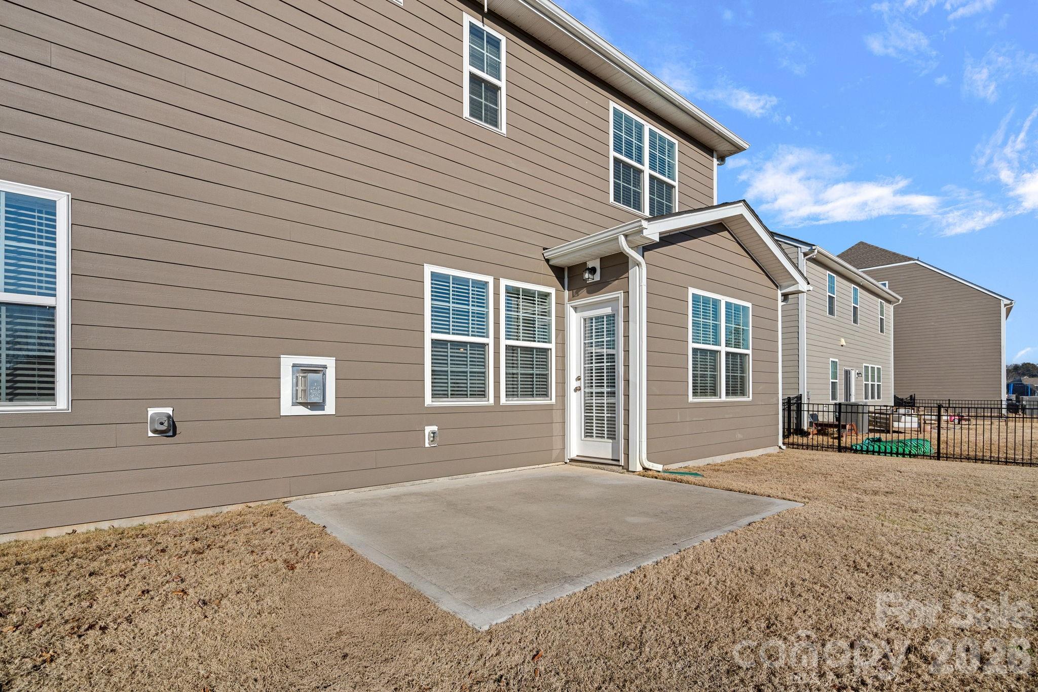 The Palisades - Residential