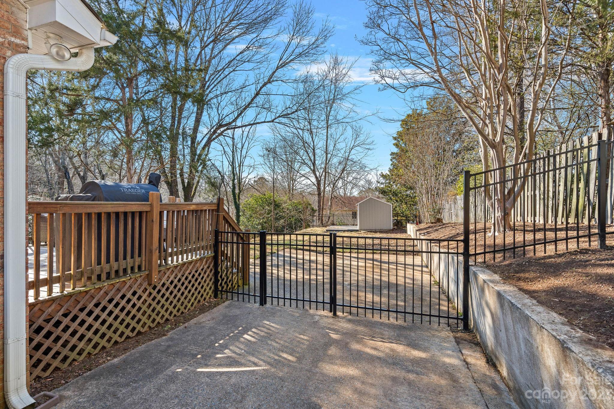 Heritage Woods - Residential