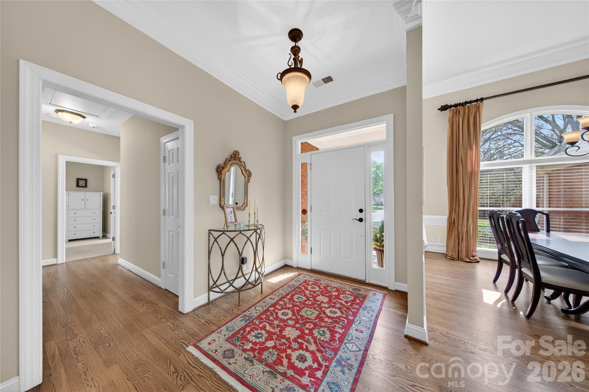 12800 Darby Chase Drive