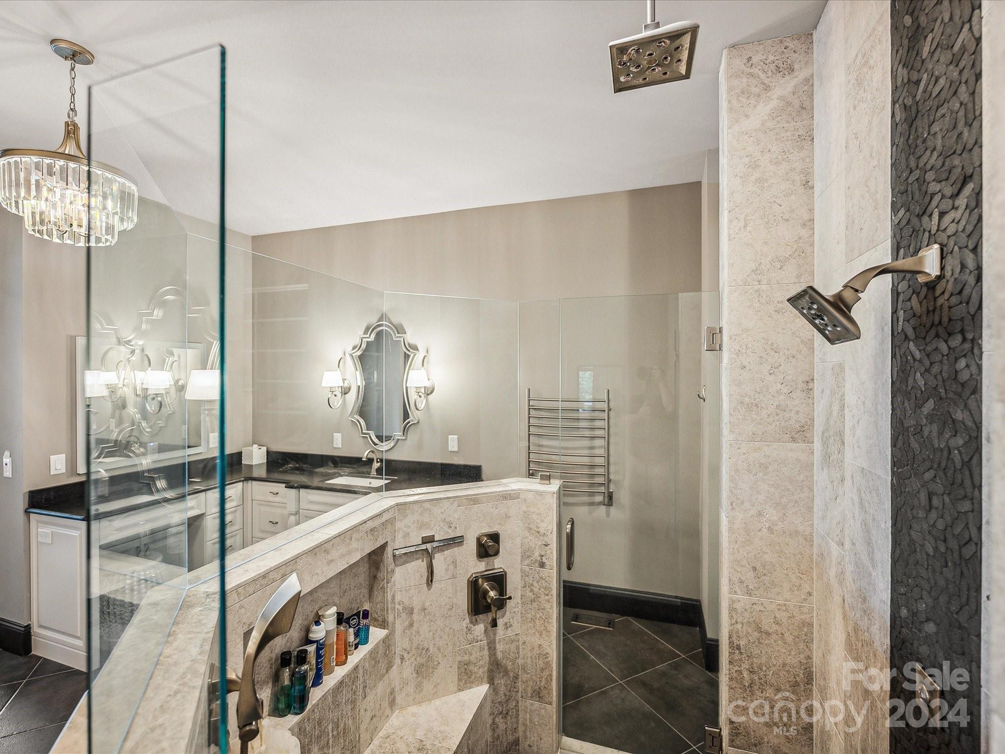 The Peninsula - Residential