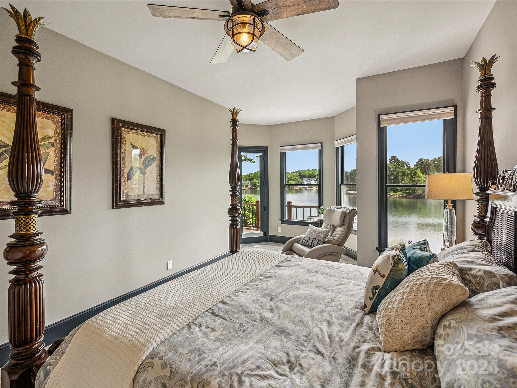 The Peninsula - Residential