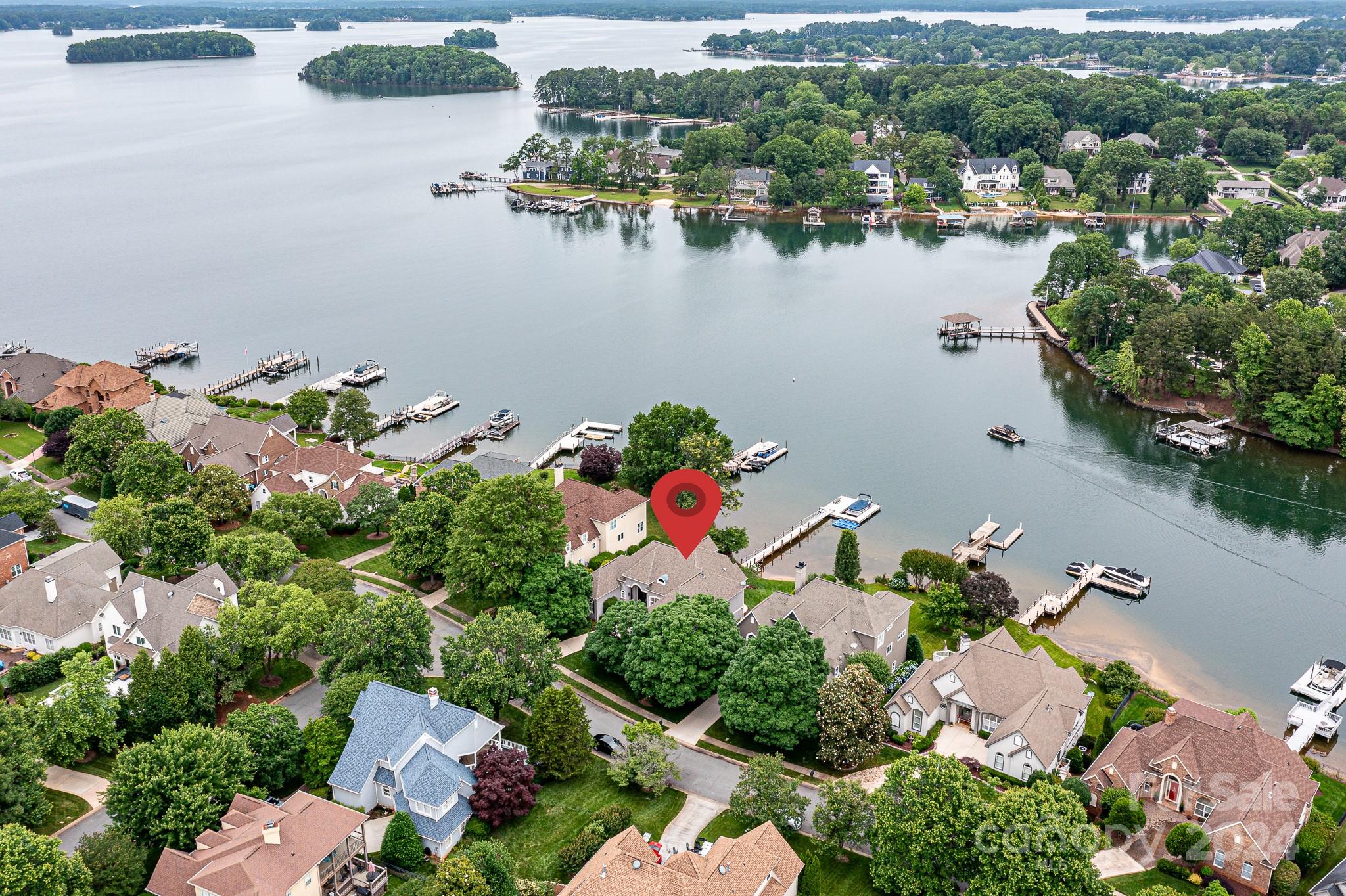 The Peninsula - Residential