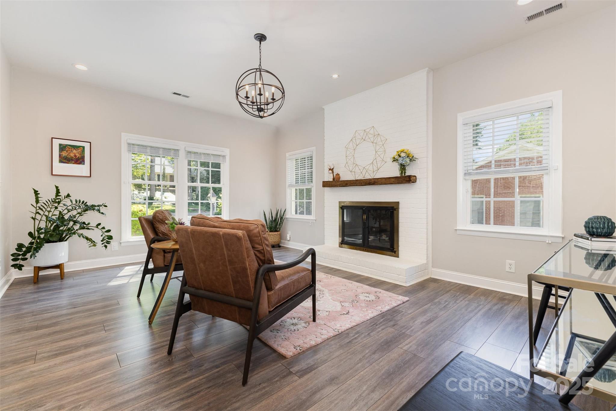 Sardis Forest - Residential