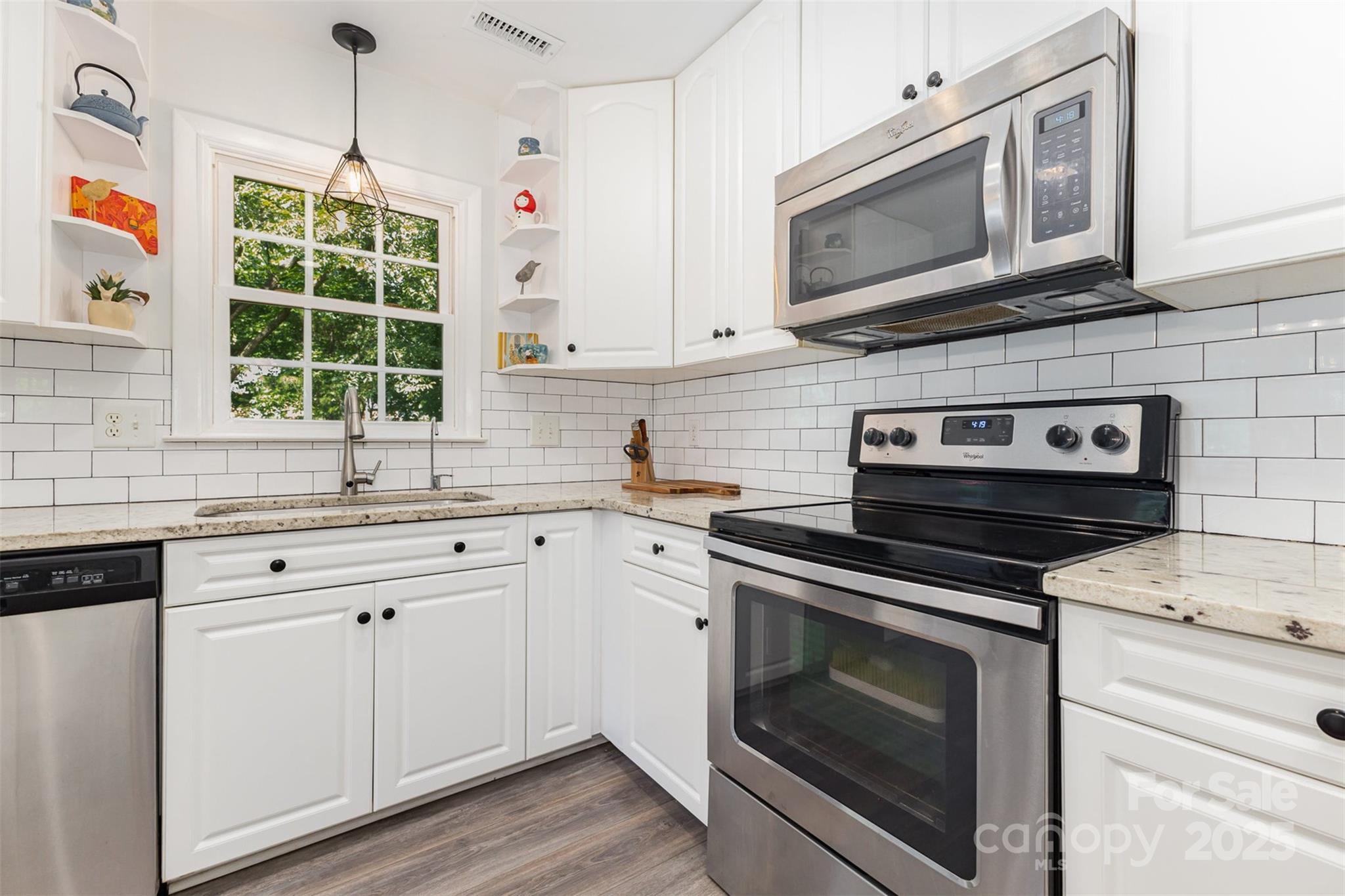 Sardis Forest - Residential