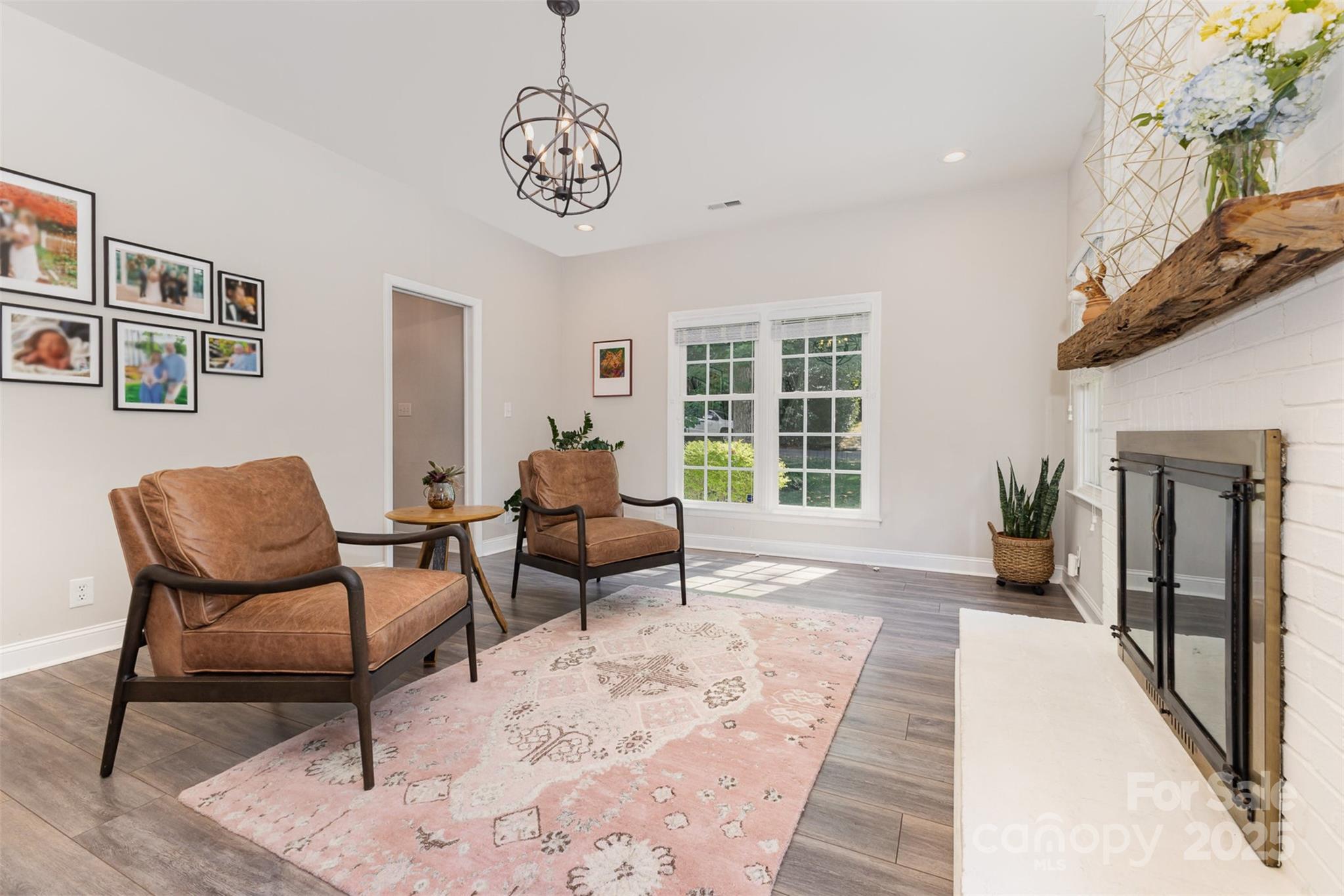 Sardis Forest - Residential