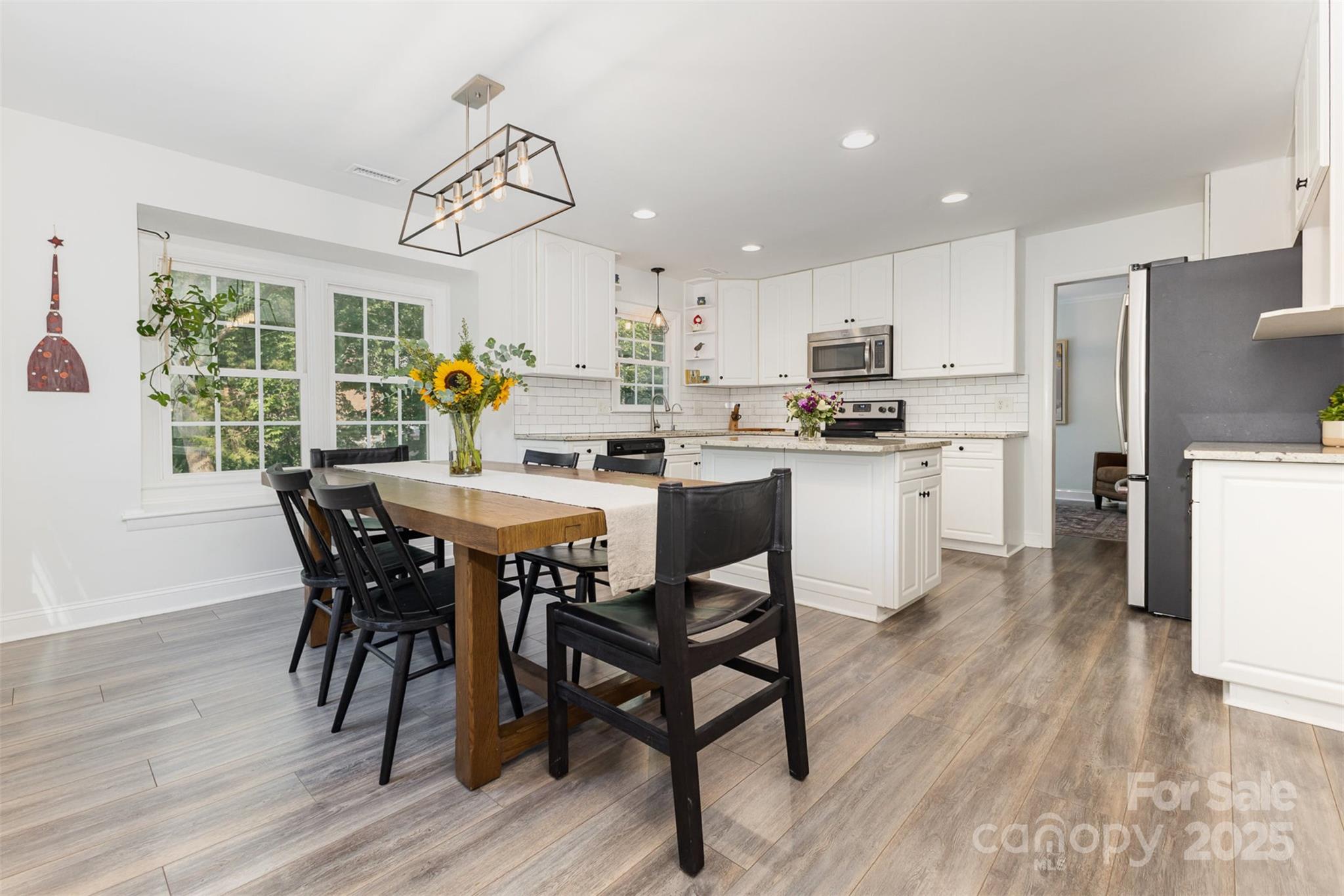 Sardis Forest - Residential