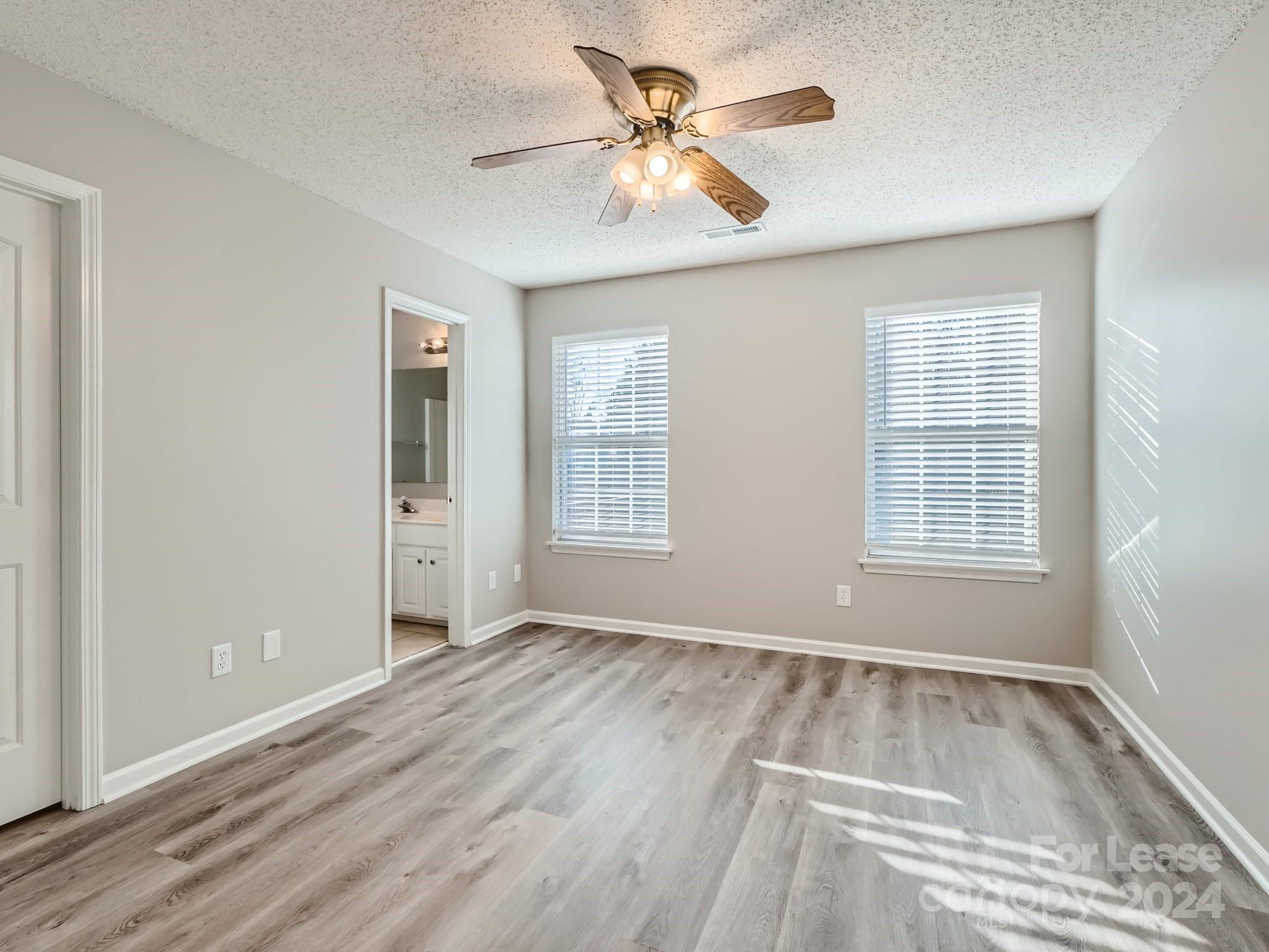 Brownestone - Residential Lease