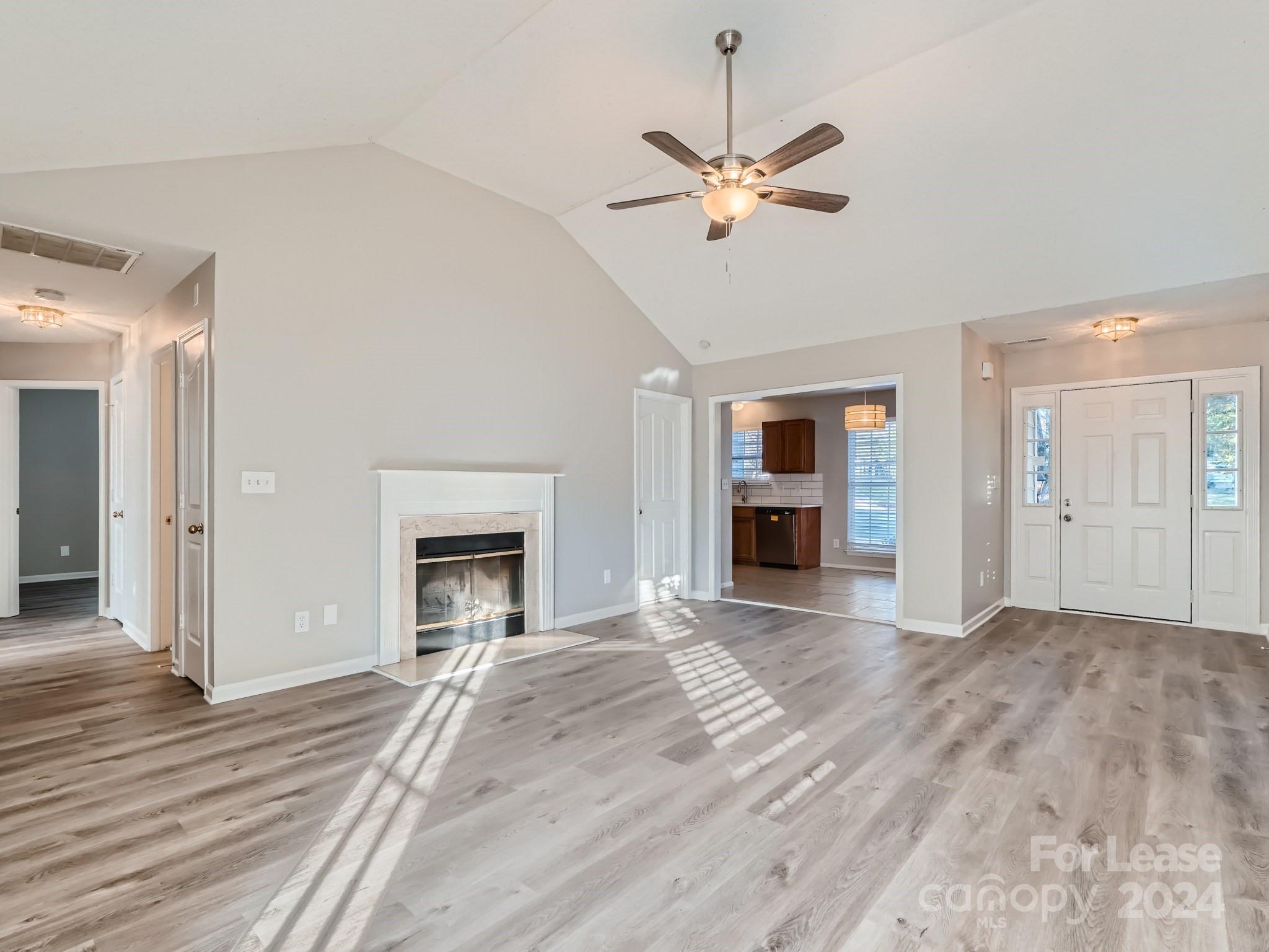 Brownestone - Residential Lease