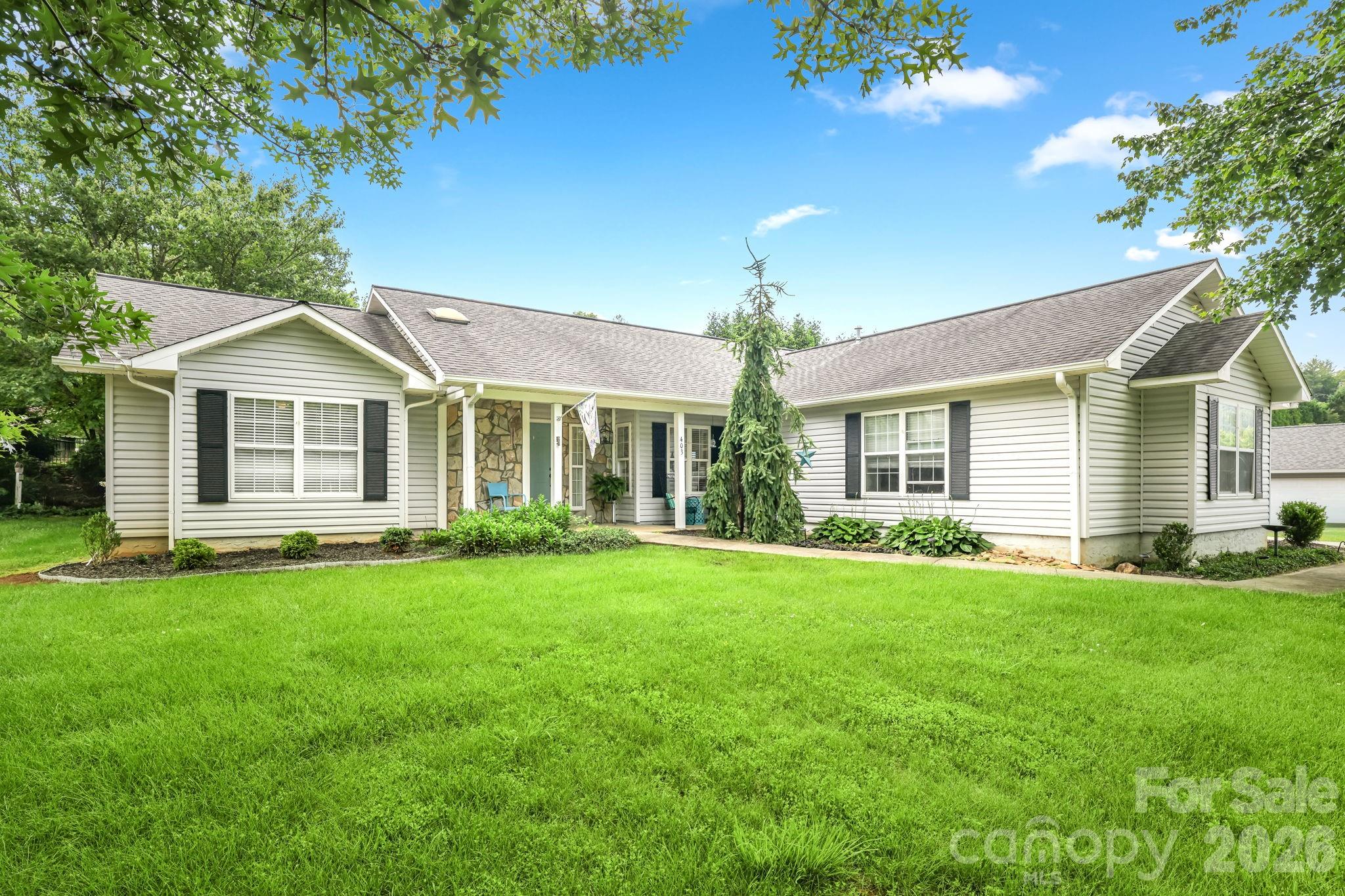 403 W Coventry Drive