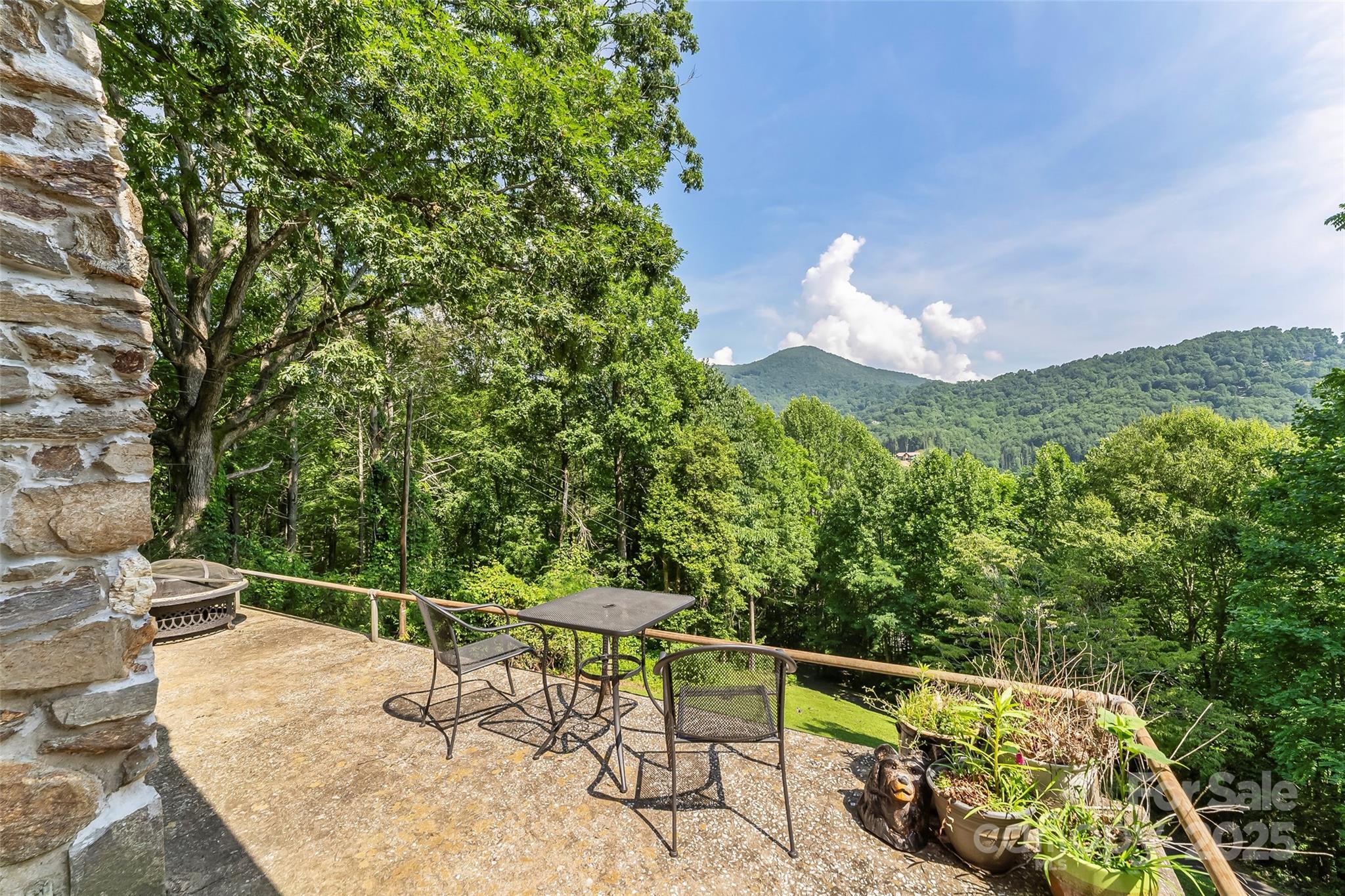929 Soco Road