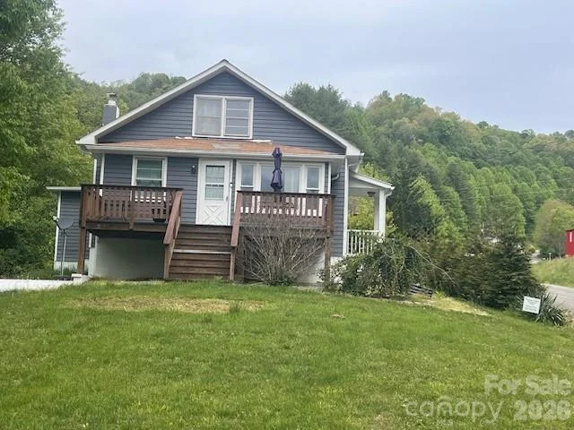 733 Clark Swift Road, Vilas, NC, 28692