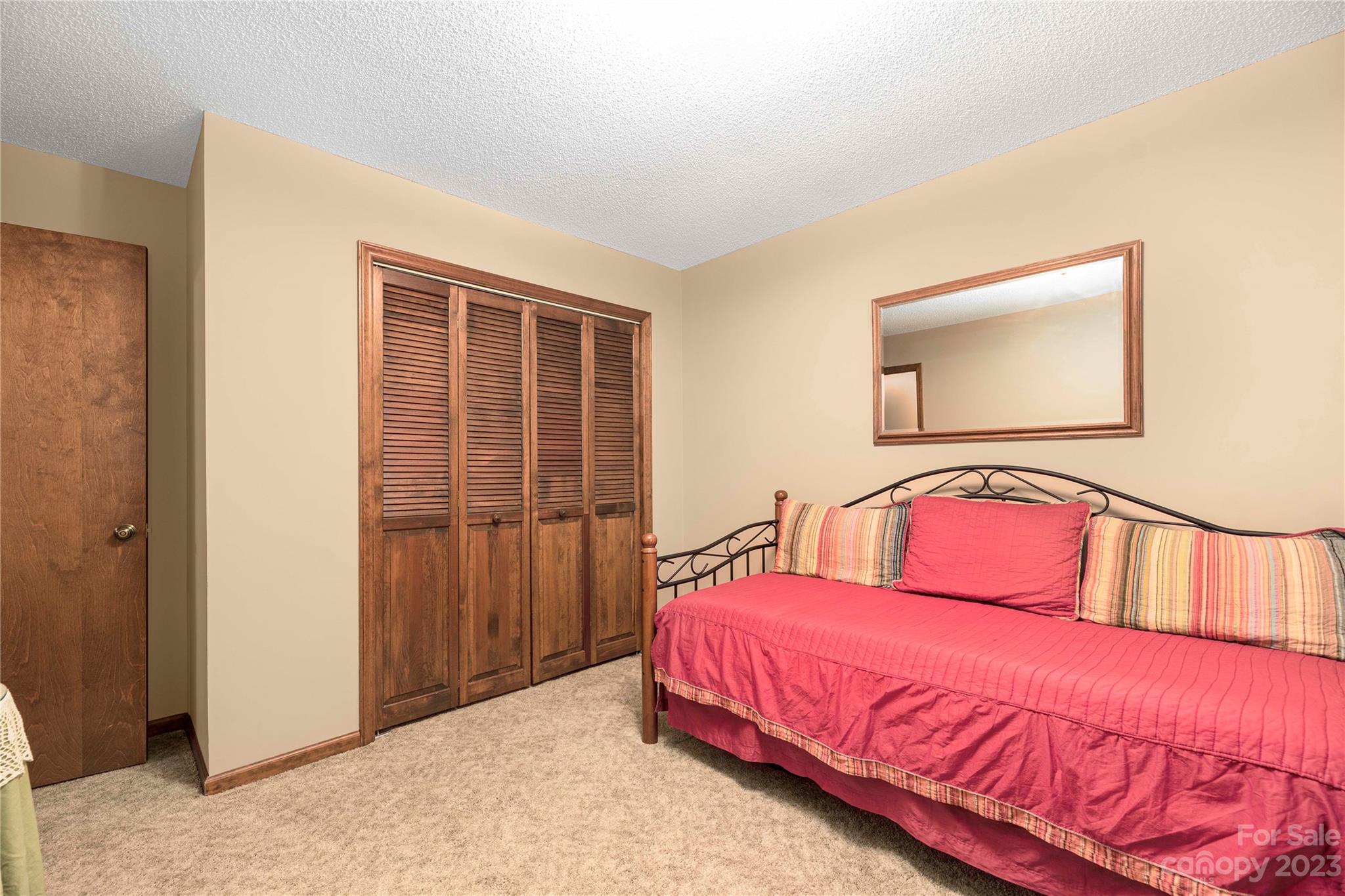 Mundy Acres - Residential