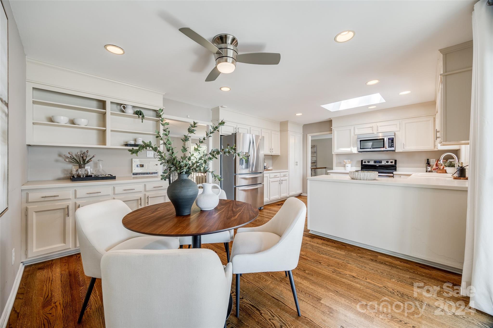 River Hills - Residential