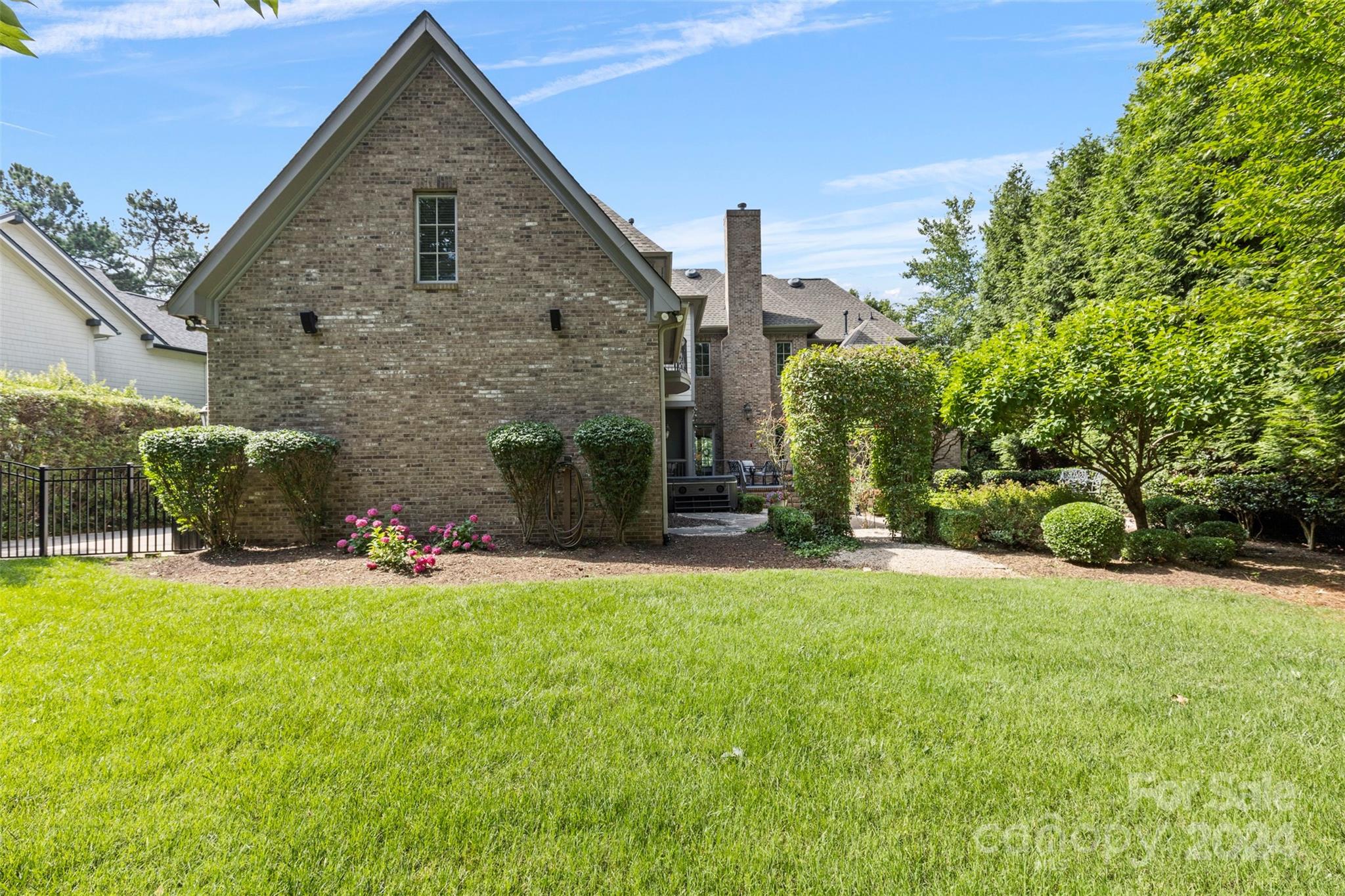 Sailview - Residential