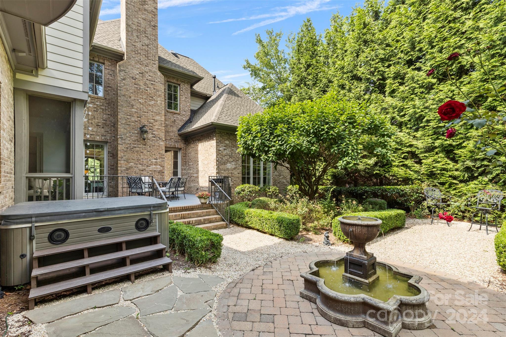 Sailview - Residential