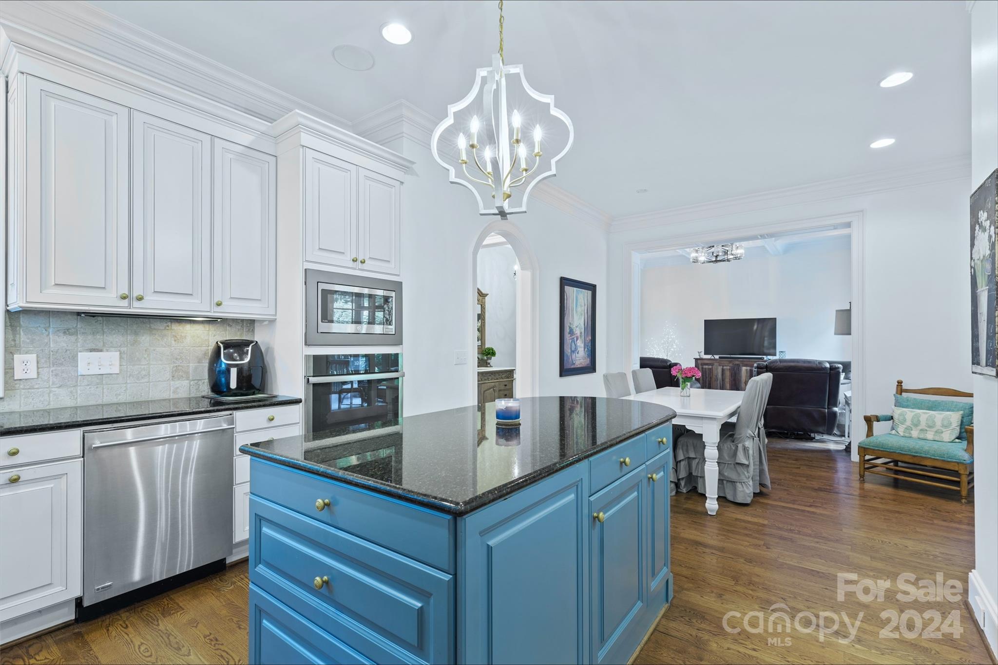 Sailview - Residential