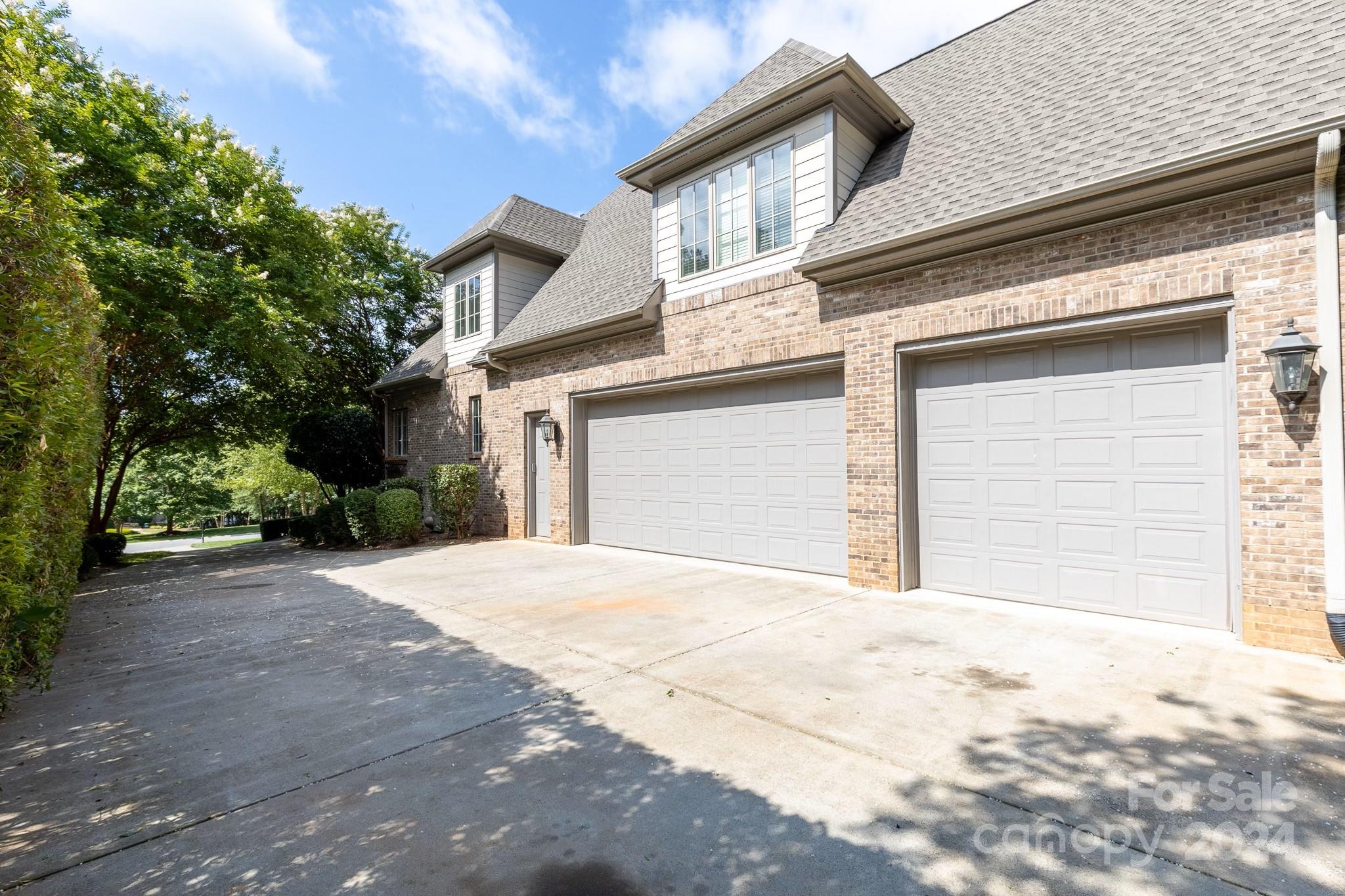 Sailview - Residential