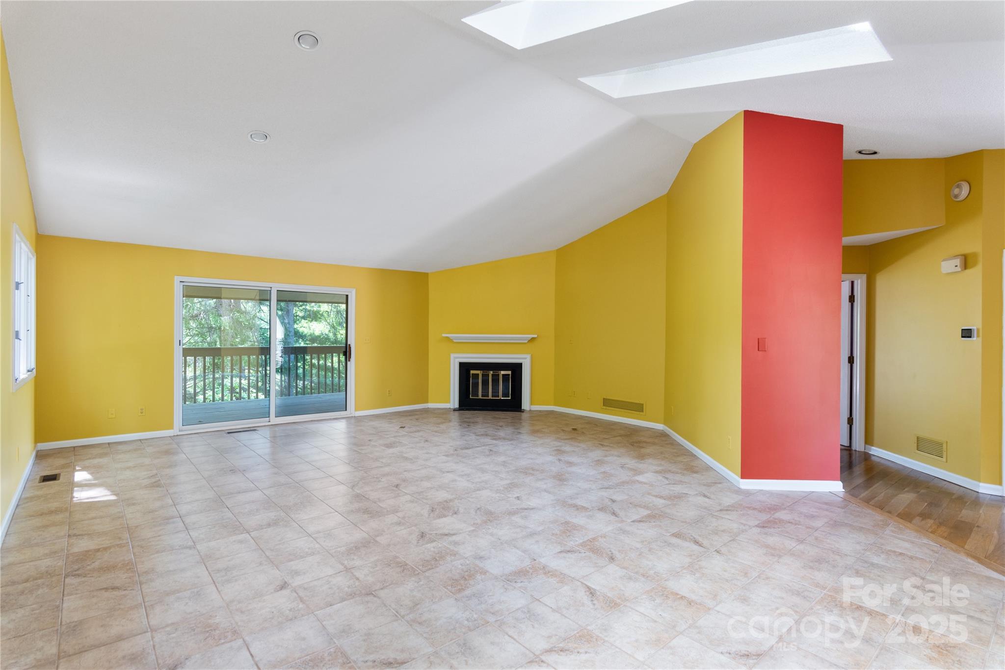 1101 Timber Trail