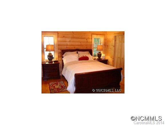 Wolf Laurel - Residential