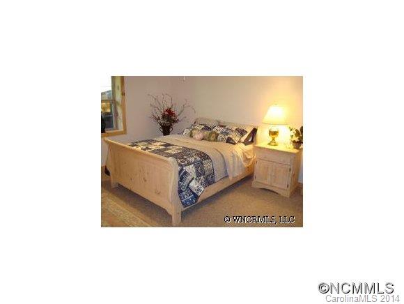 Wolf Laurel - Residential