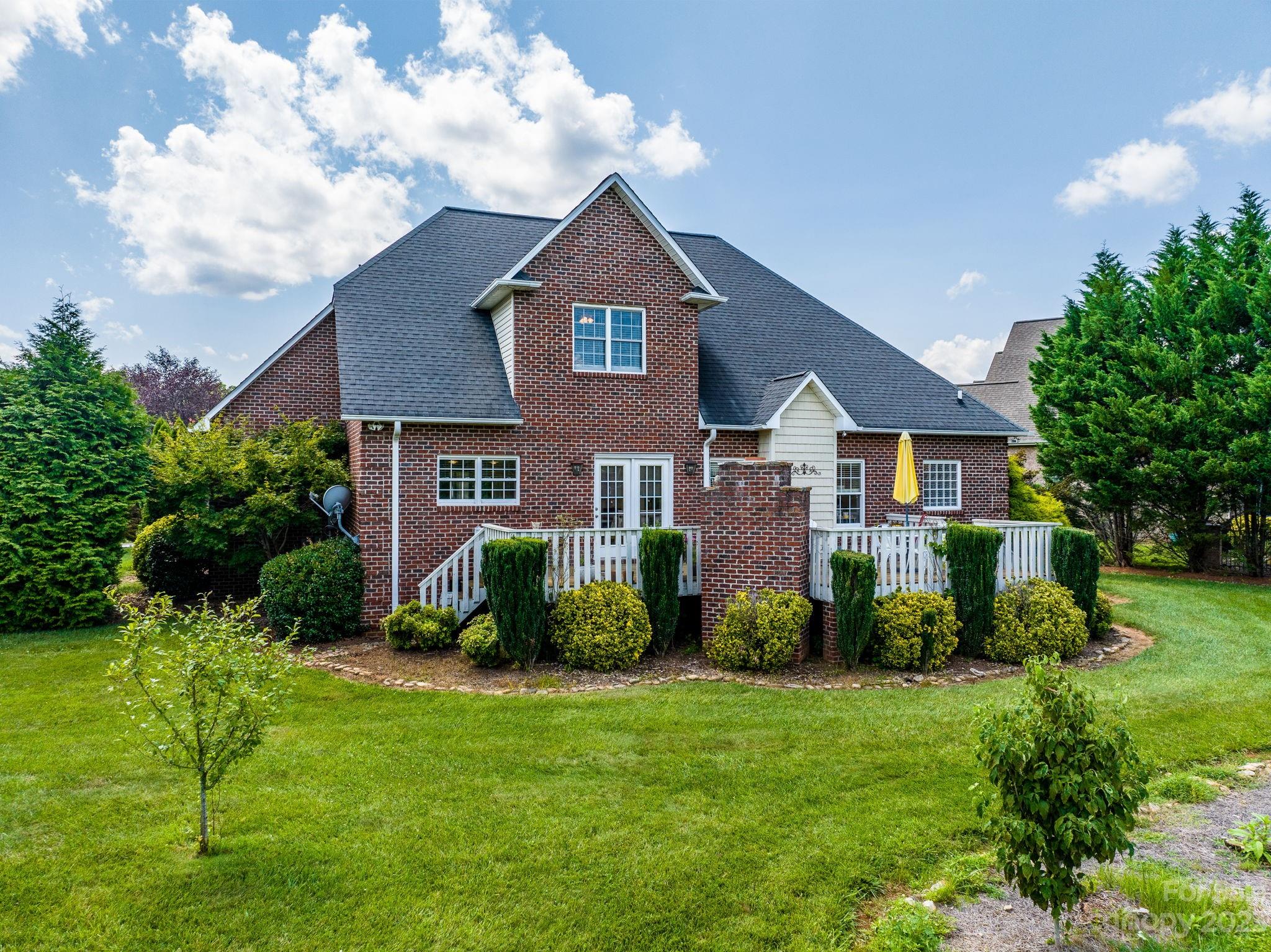 Lawsons Creek - Residential