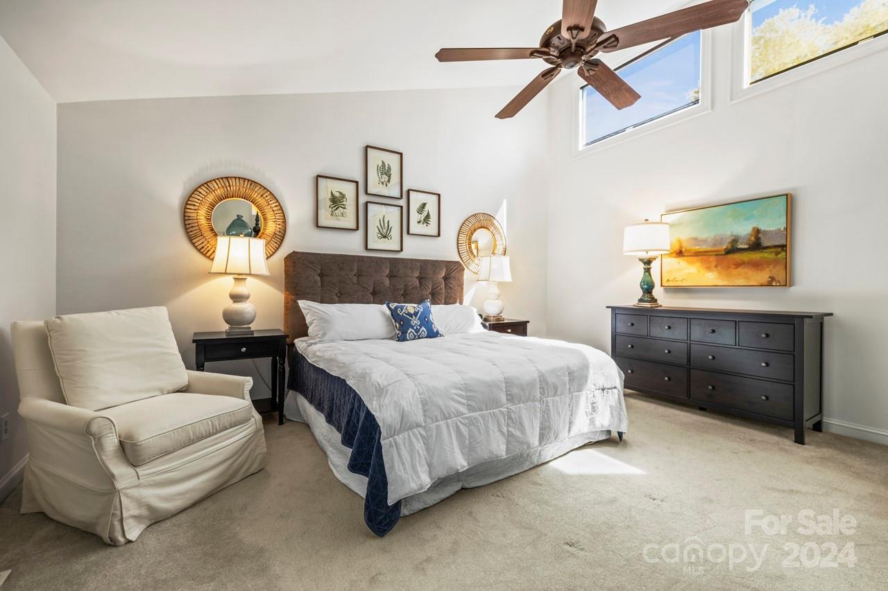 Malibu Pointe - Residential